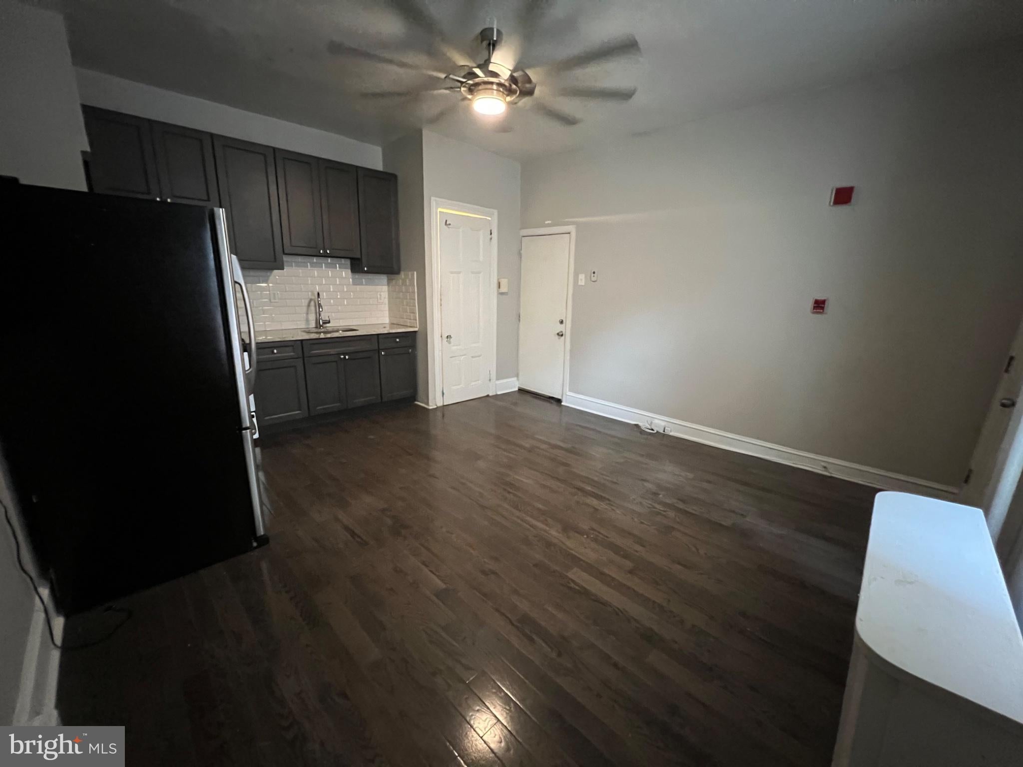 521 S 41ST STREET 1R