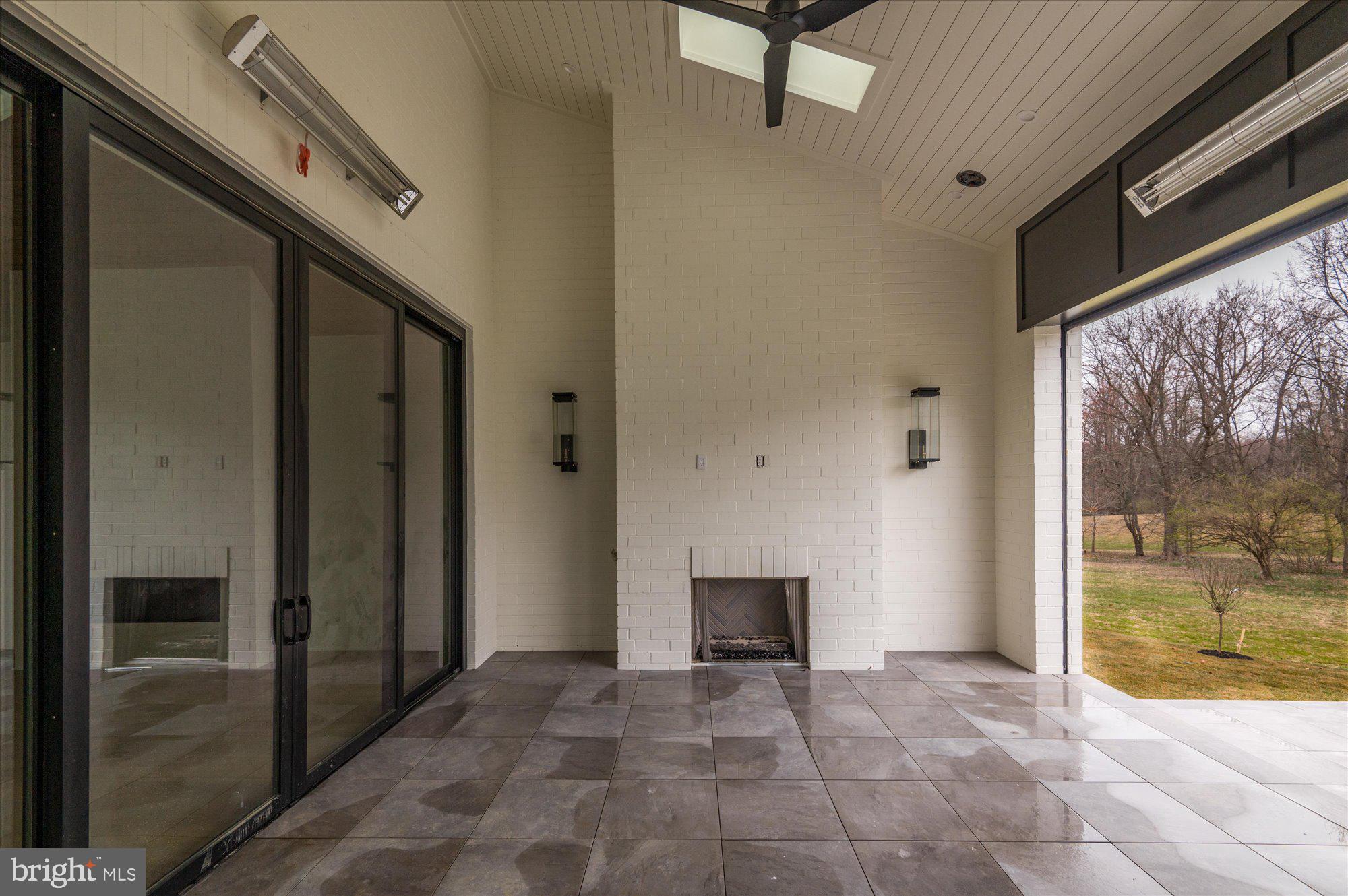 BROYHILL LANGLEY ESTATES - Residential