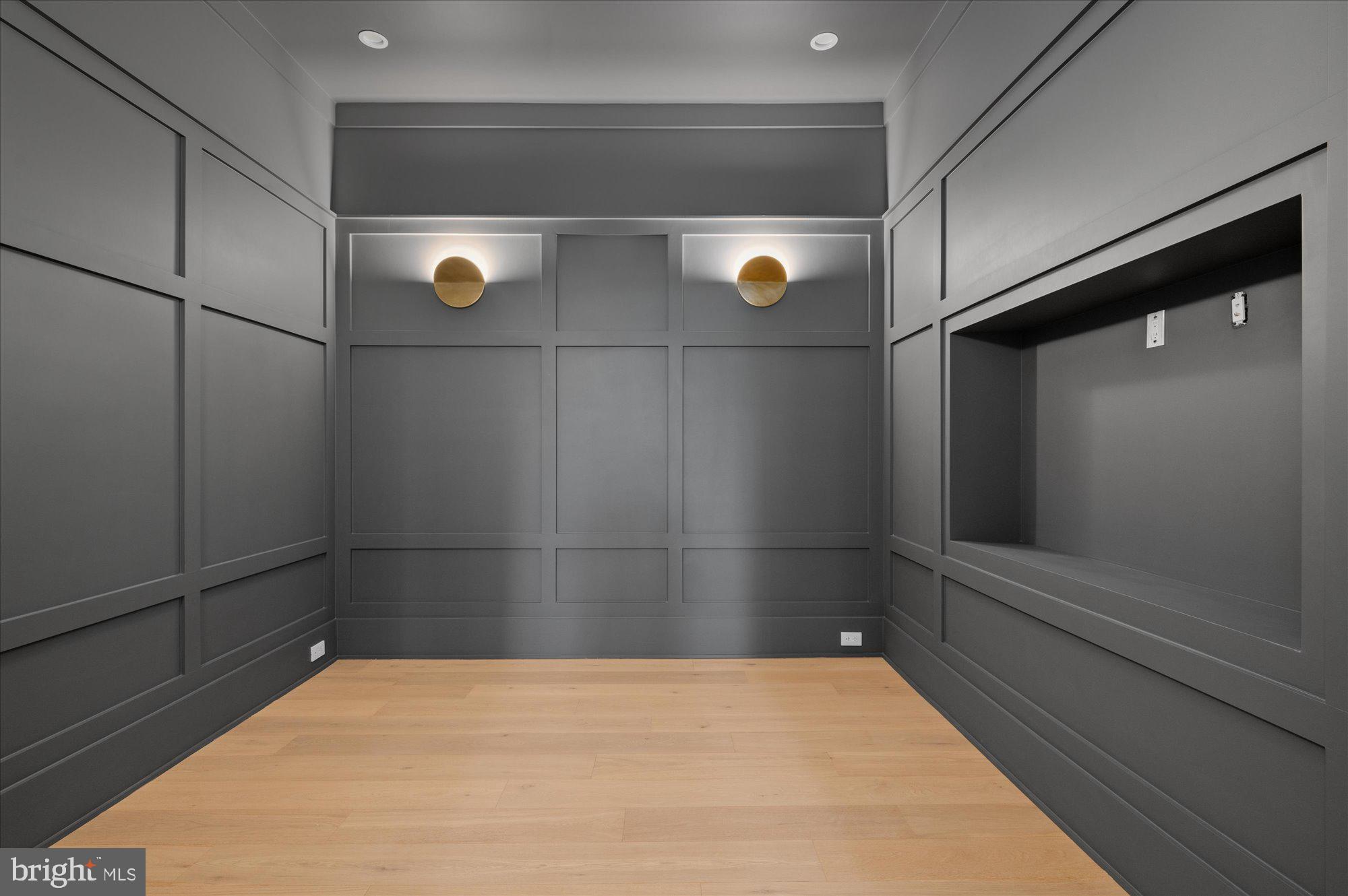 BROYHILL LANGLEY ESTATES - Residential