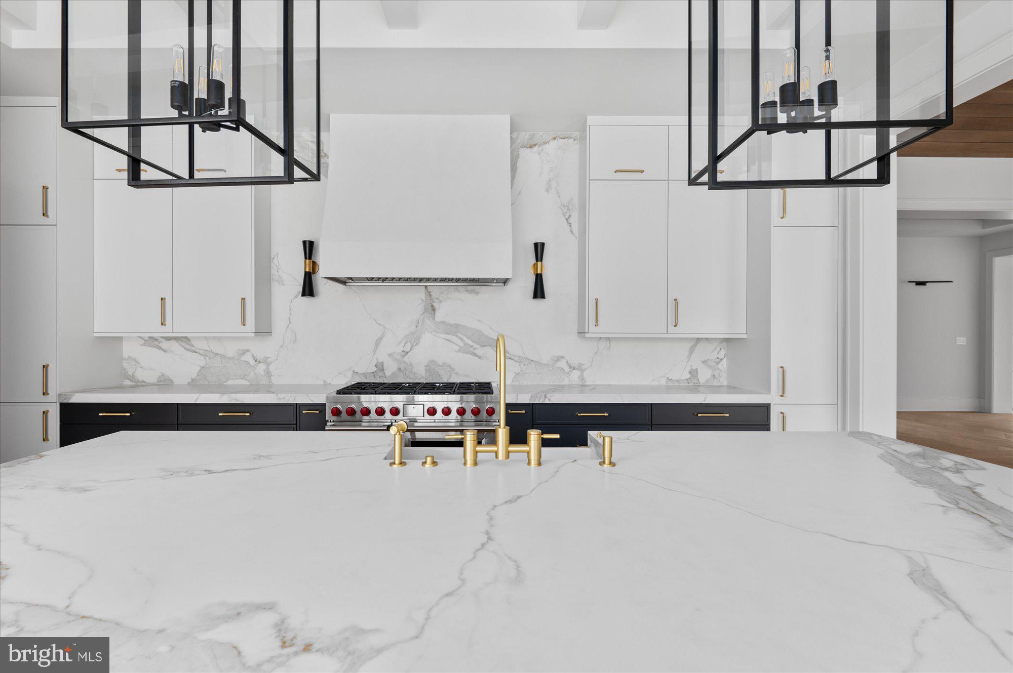 BROYHILL LANGLEY ESTATES - Residential