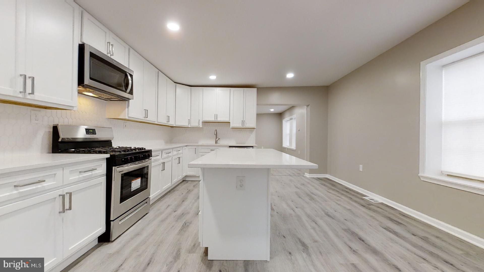 YORKSHIRE ACRES - Residential Lease