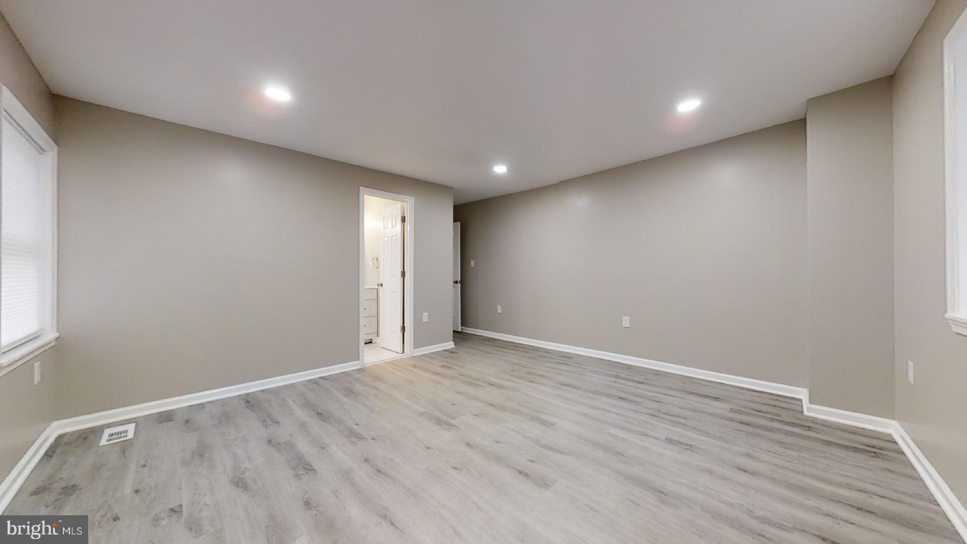 YORKSHIRE ACRES - Residential Lease