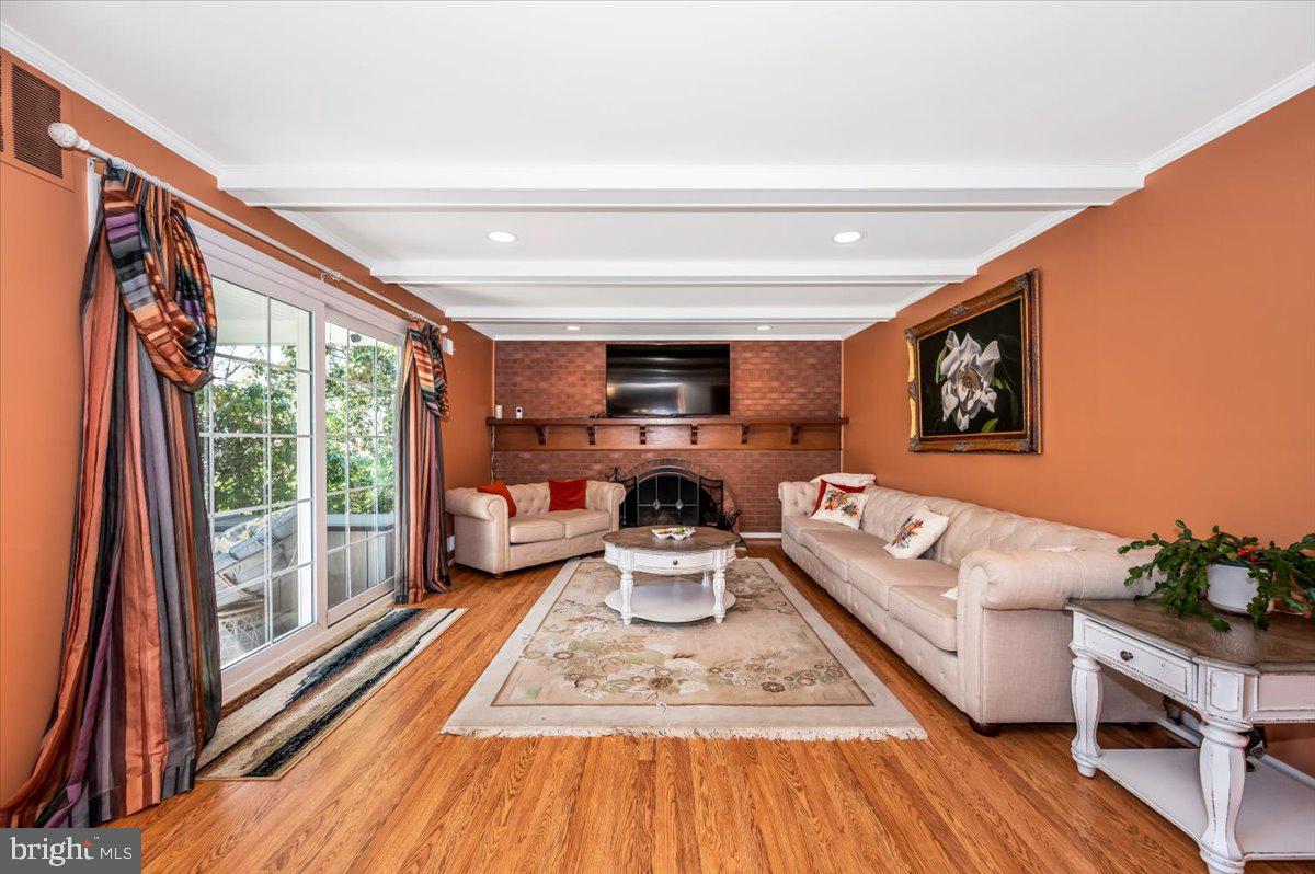 HIGHLAND STONE - Residential