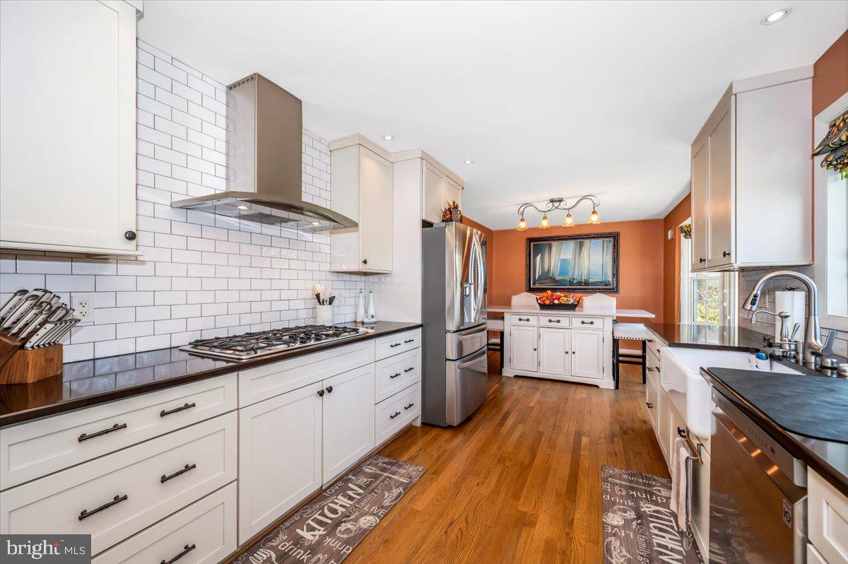 HIGHLAND STONE - Residential