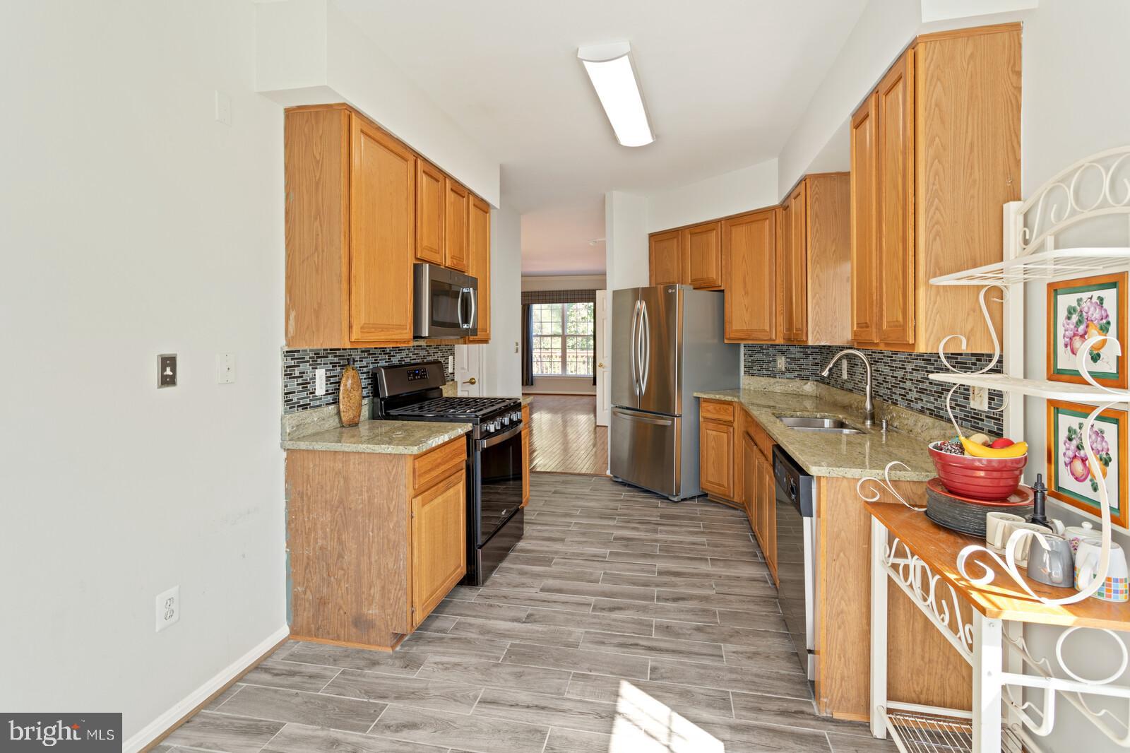 DALE CITY - Residential