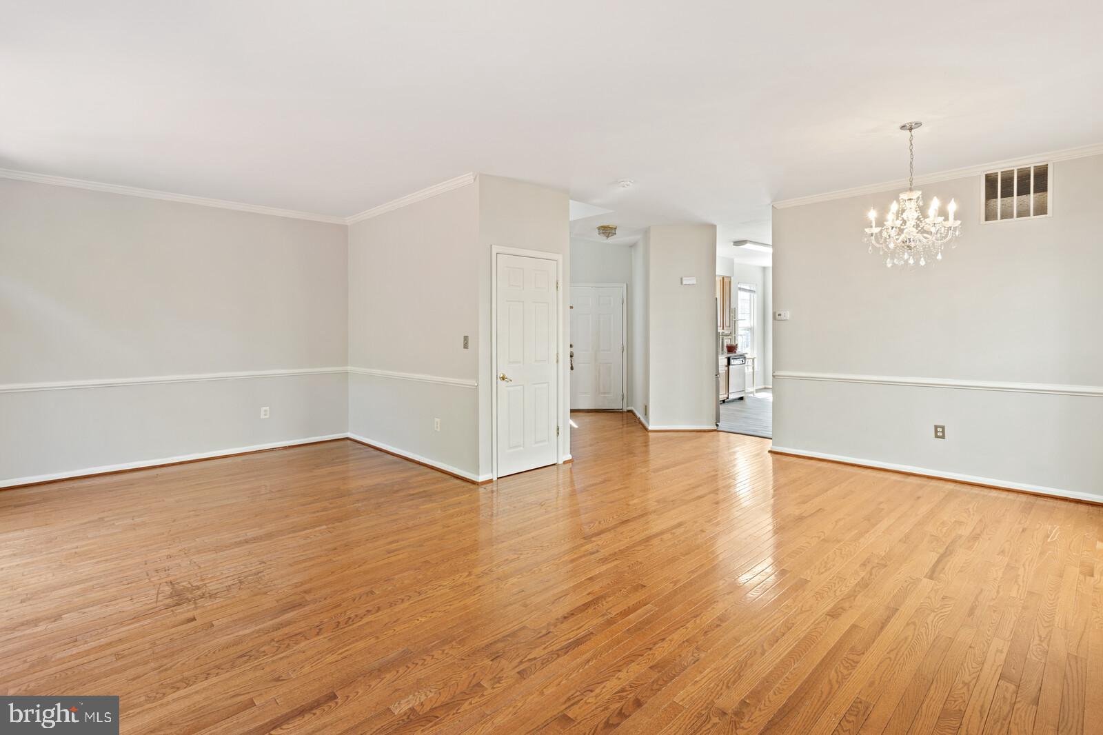 DALE CITY - Residential