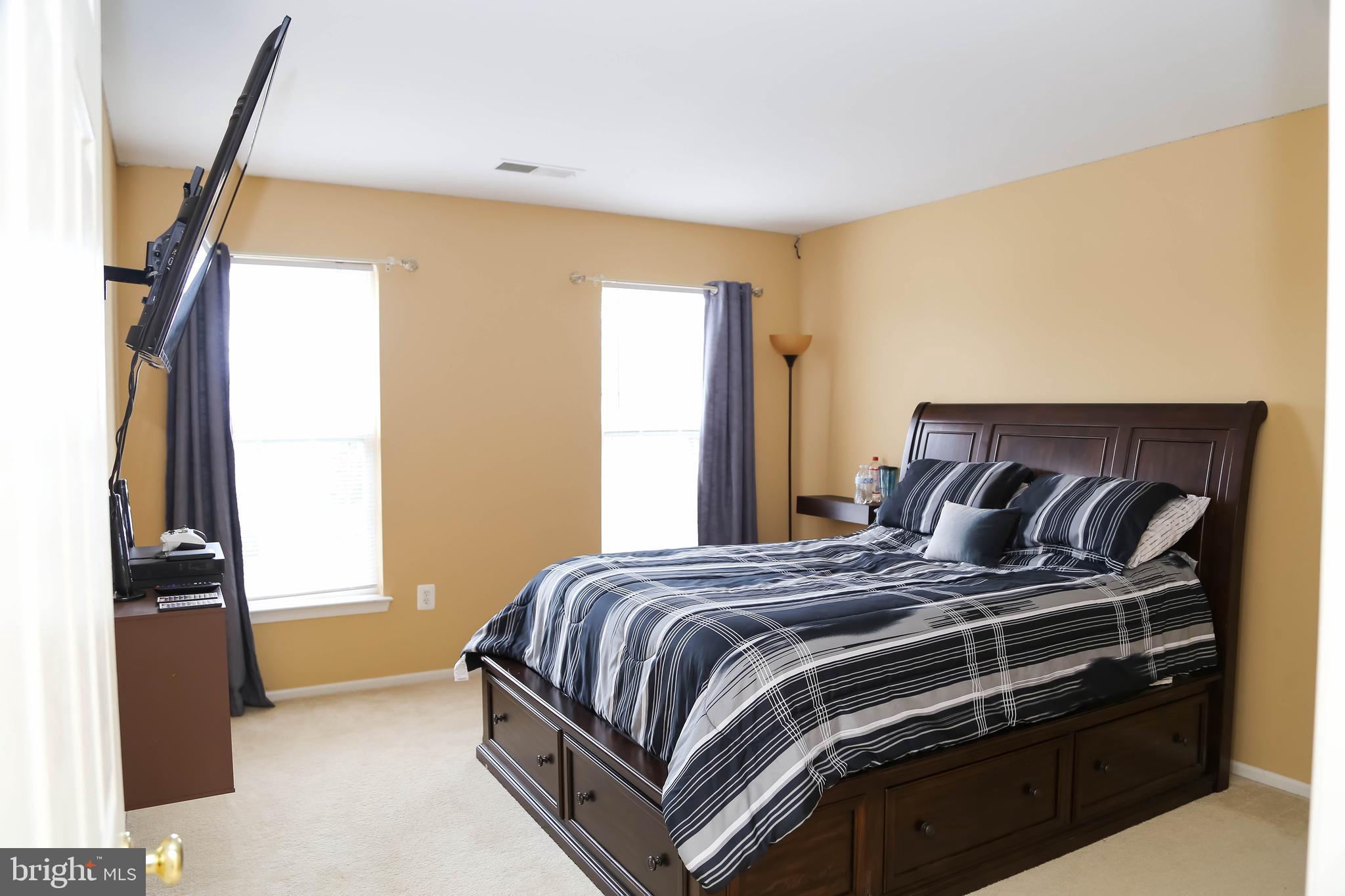 APPLE GROVE - Residential