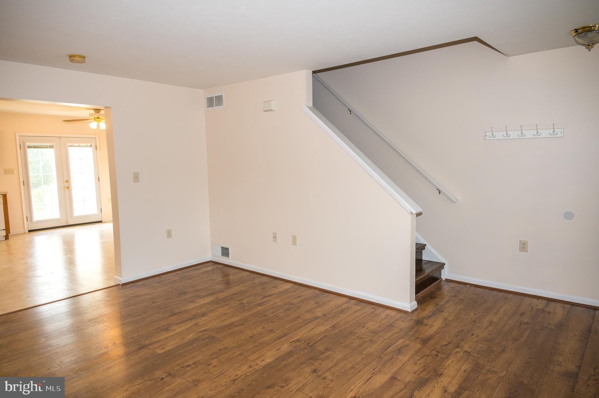 MOUNTAIN SHADOW ESTATES - Residential Lease