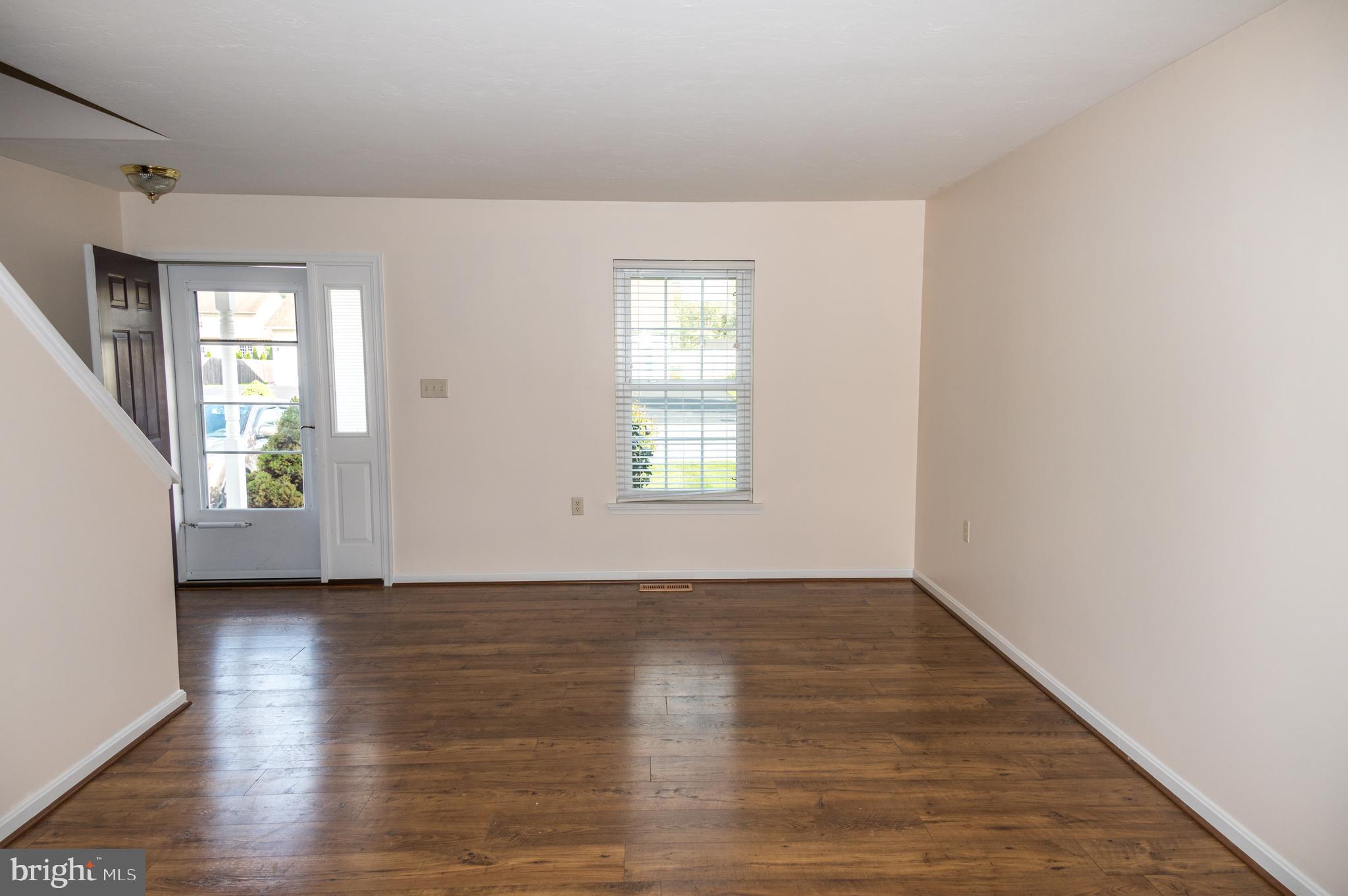 MOUNTAIN SHADOW ESTATES - Residential Lease