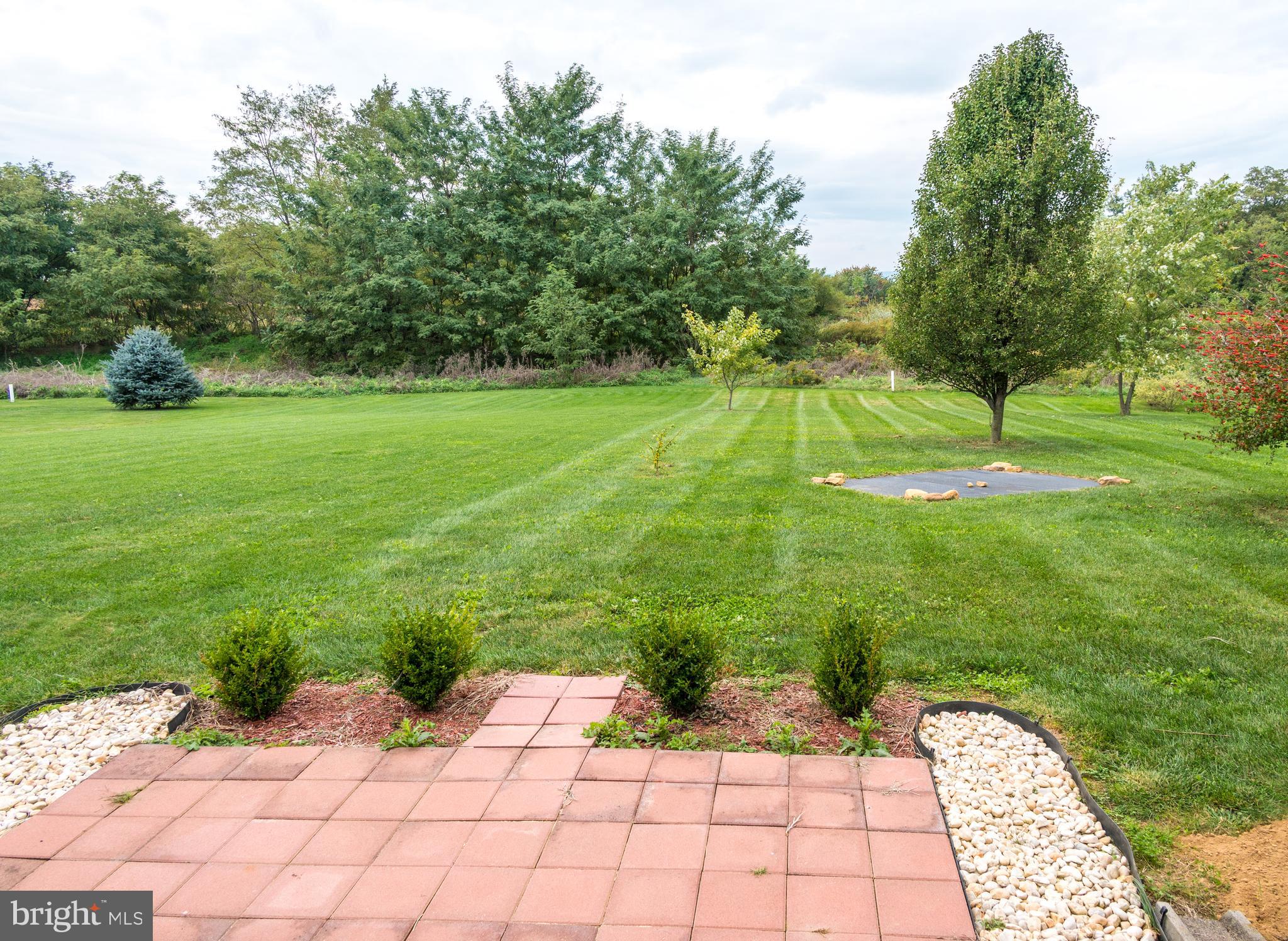 MOUNTAIN SHADOW ESTATES - Residential Lease