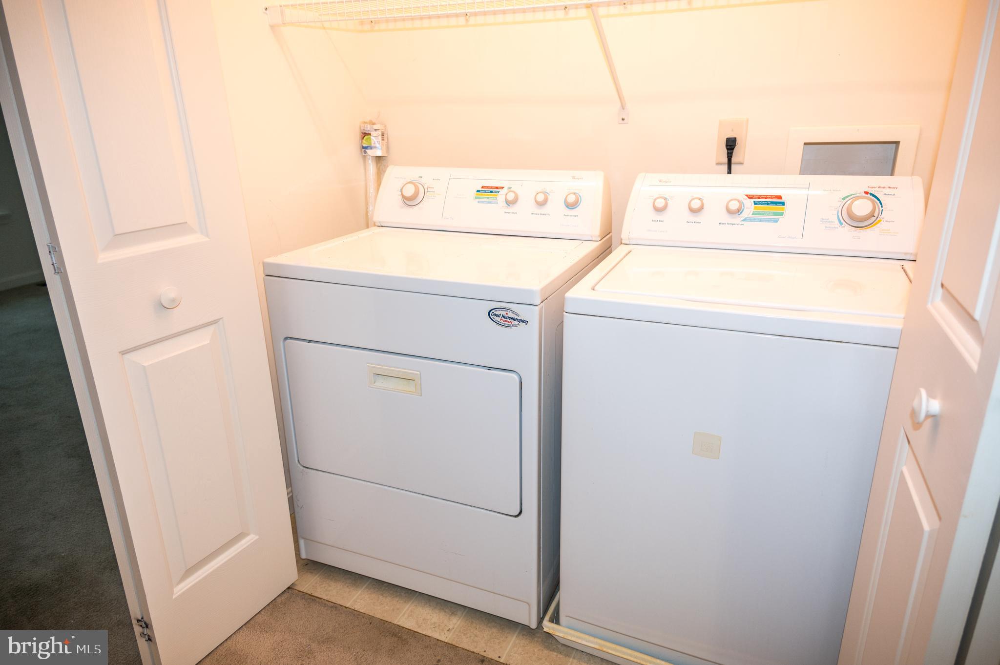 MOUNTAIN SHADOW ESTATES - Residential Lease