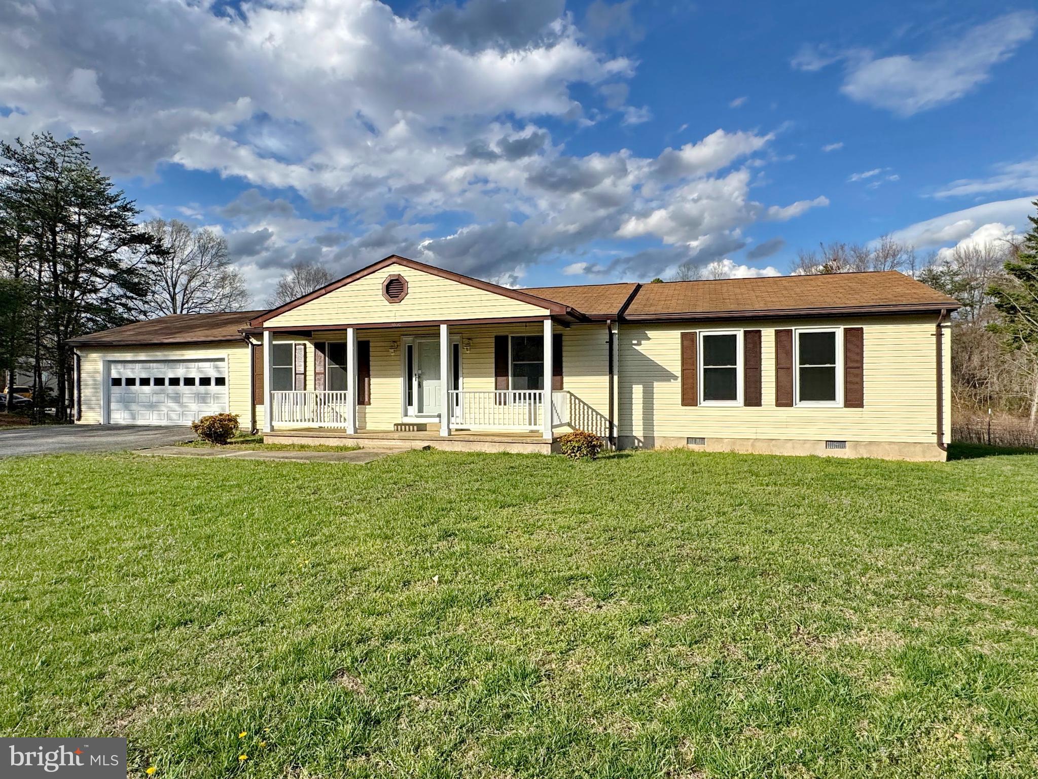 WHITE PLAINS - Residential