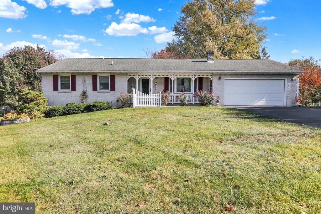 Photo of 208 New Street, TERRE HILL, PA 17581 (MLS # PALA2061126)
