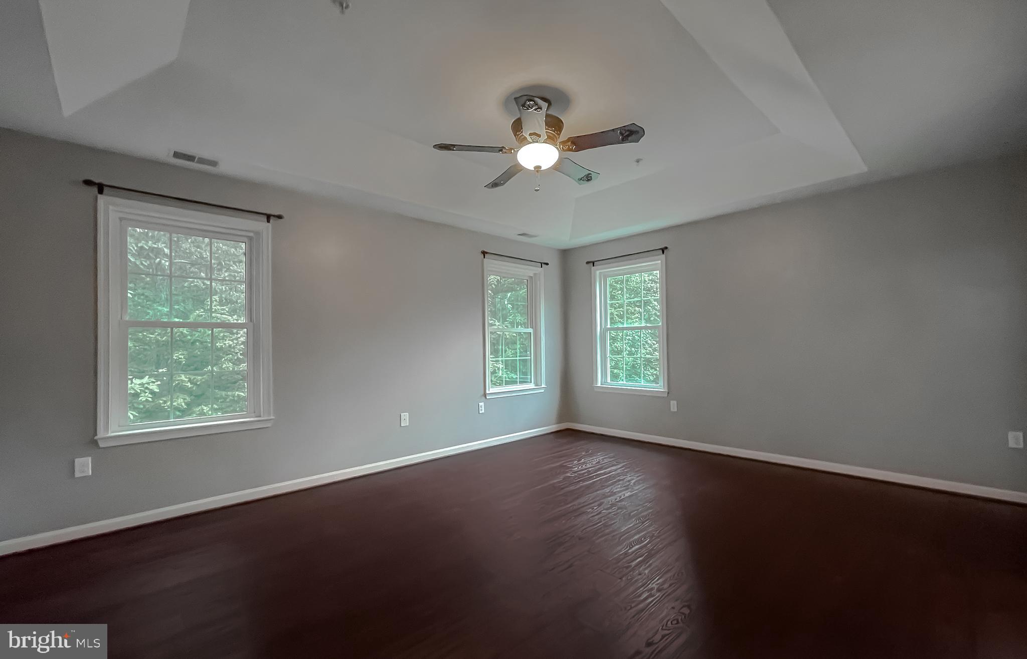 RUE WOODS SUBDIVISION - Residential Lease