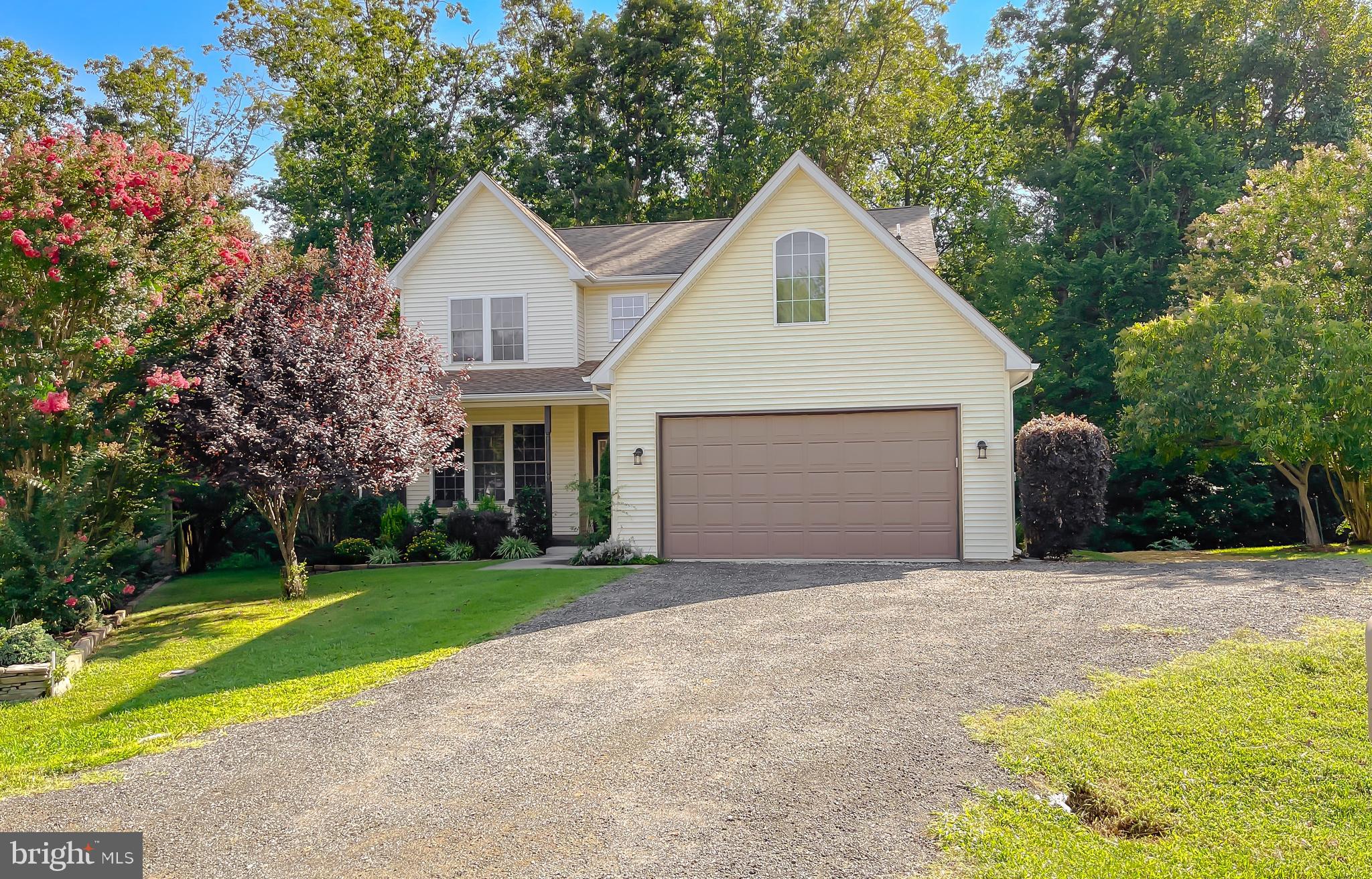 Talk about a versatile home that offers it all! Tucked perfectly on its little cul-de-sac rests Sylvan Court. This 3-bed-2.5 bath beauty has recently received an interior face-lift with paint being the primary focus. The entry welcomes you with high ceilings, natural light, a wide-open plan for endless furniture configurations, and convenience. Prop open your sliding glass door, and get ready to welcome coming fall weather with cool enjoyable days ahead on your deck. The upper level features the primary suite to one side of the home with a full-bath and walk-in closet that is sure to accommodate any wardrobe size. The hall hosts another full-bath and leaves you with two generously sized bedrooms at the other end of the hall.
Need storage? We've got you covered - the walkout unfinished basement and garage both offer solutions for all of your hobbies. Sylvan is as close to modern conveniences, and the best of St. Mary's as it comes. PAX is a hop-skip-and-a-jump. We look forward to helping you rent this gem.
---------------------------------------------------------------
This home is professionally managed by Granson Property Management, LLC. Application fee is $65 per adult and is non-refundable. All adults 18 years of age or older MUST submit a separate application online. Minimum acceptable credit score is 700 (all applicants must meet this minimum). Gross Household Income should equal at least 3 times the monthly rent. Recent late payments, collections, bankruptcies, foreclosures, evictions and excessive debt will not be accepted. Income, Criminal Background and Landlord References will be verified.