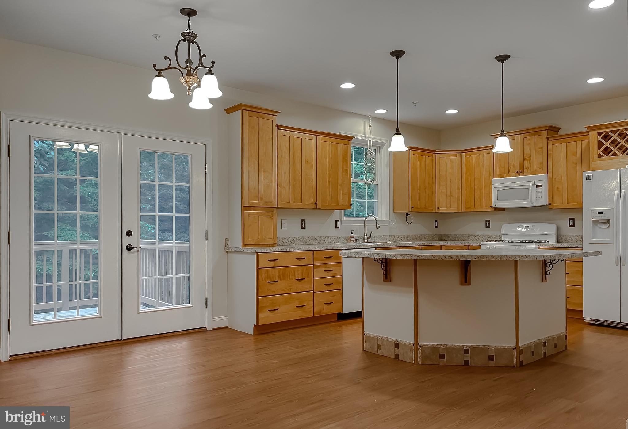 RUE WOODS SUBDIVISION - Residential Lease