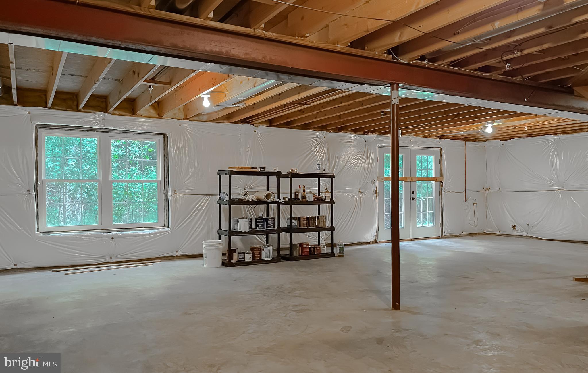 RUE WOODS SUBDIVISION - Residential Lease