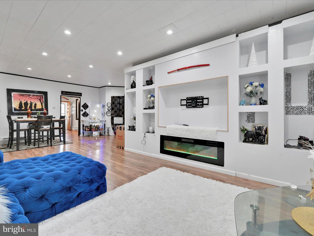 Photo of 129 E Frack Street, FRACKVILLE, PA 17931 (MLS # PASK2023424)