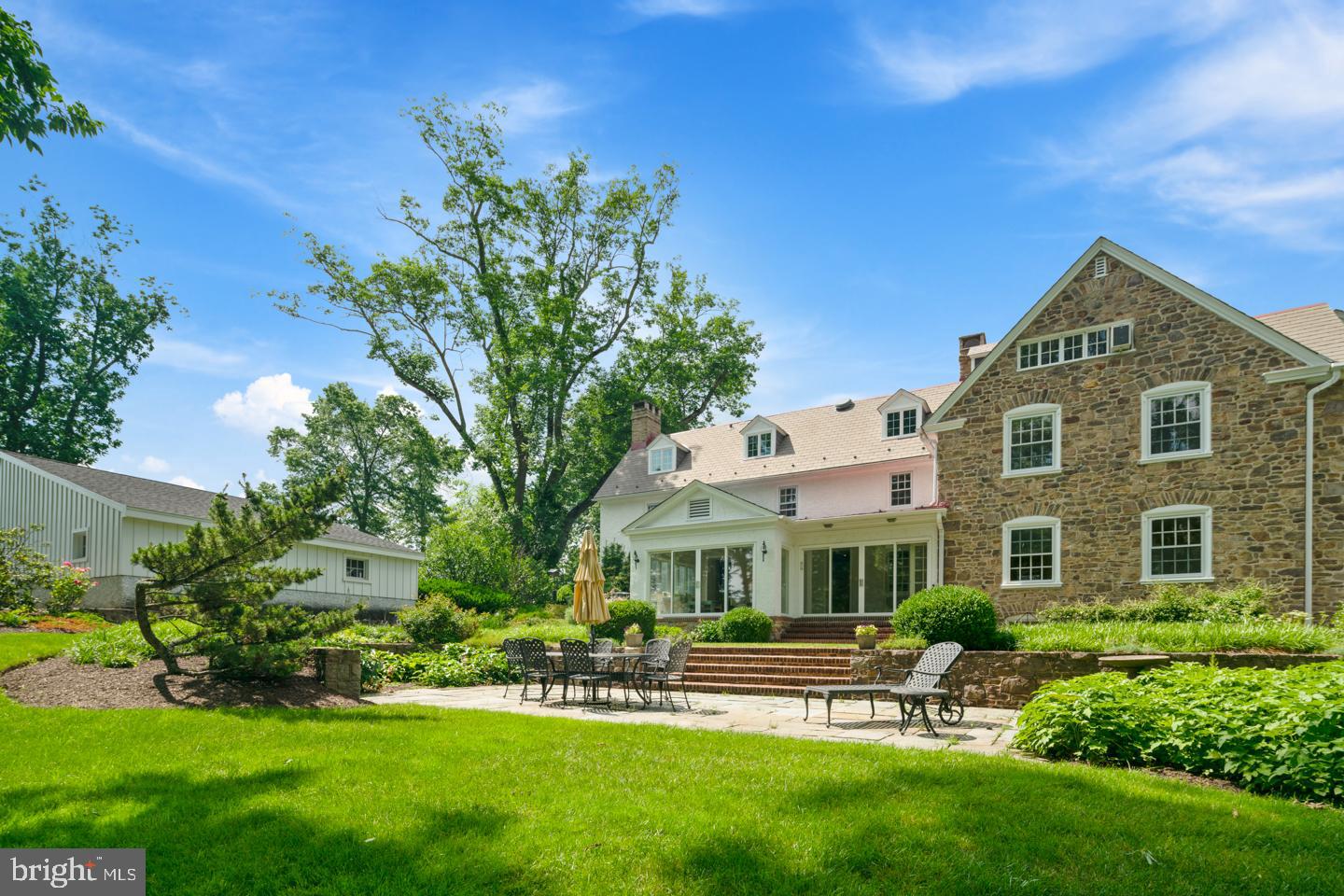 PINE TREE FARM - Residential