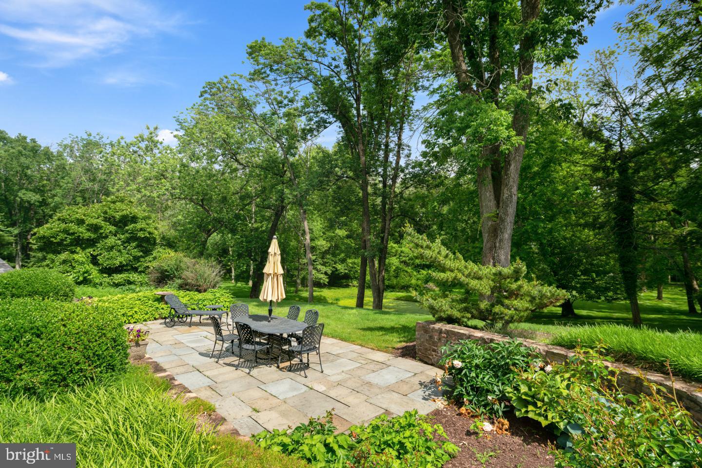 PINE TREE FARM - Residential