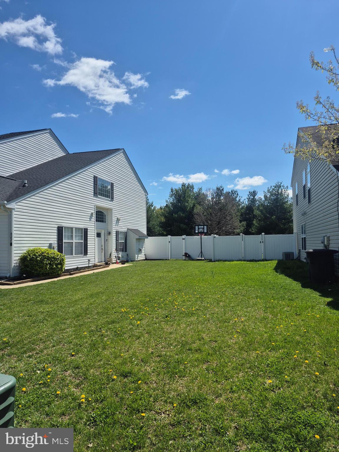 422 WORCHESTER DRIVE