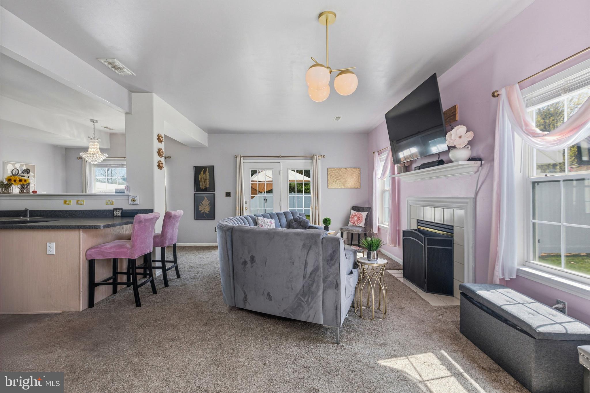 VILLAGE OF WESTOVE - Residential