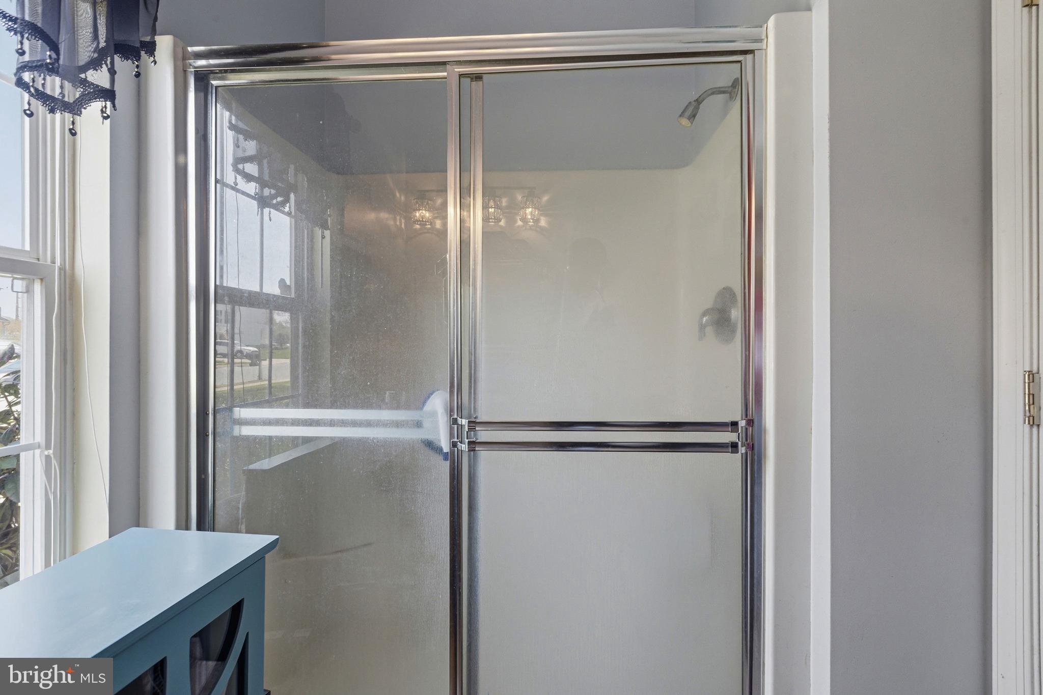 VILLAGE OF WESTOVE - Residential