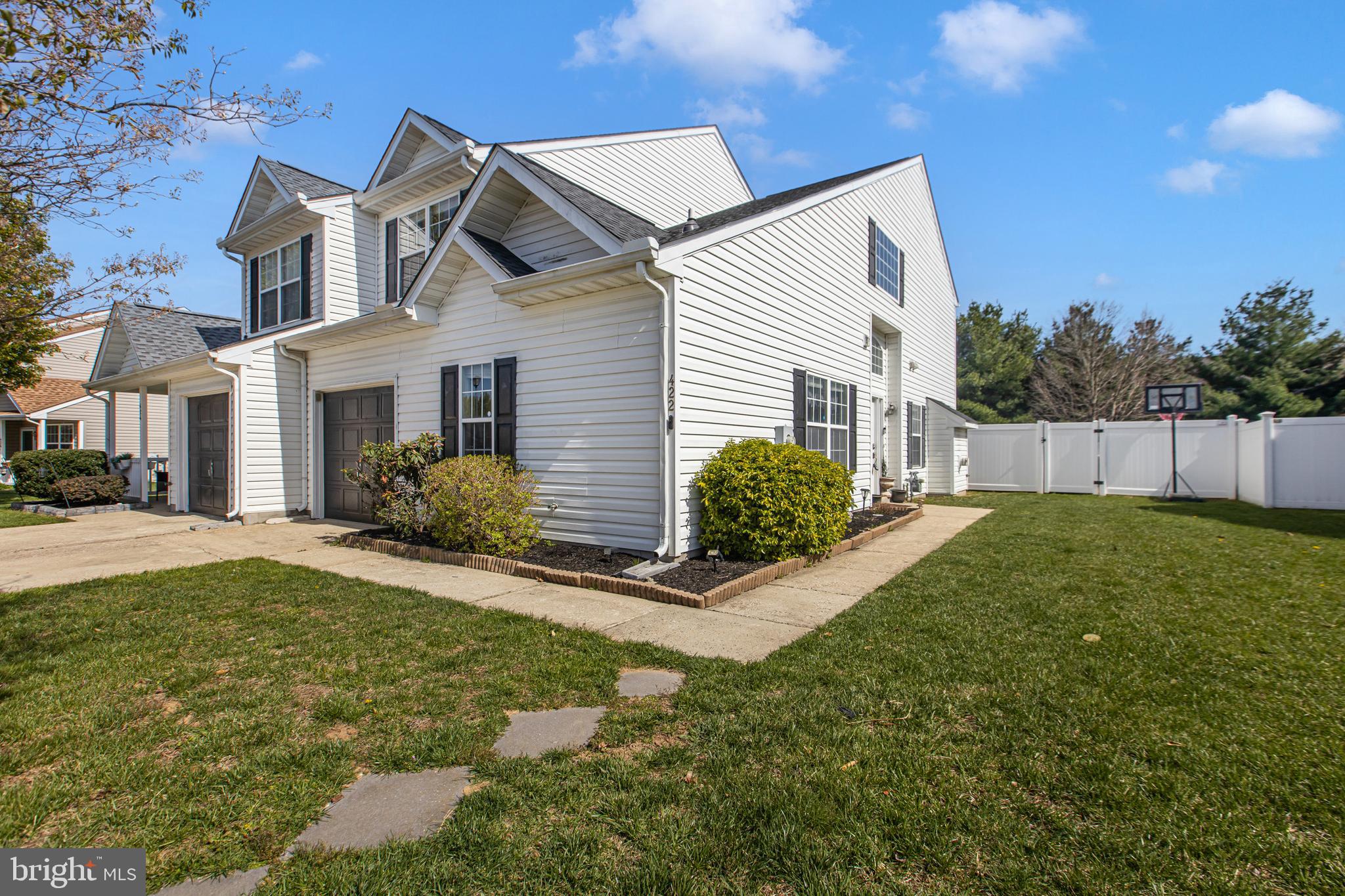 VILLAGE OF WESTOVE - Residential