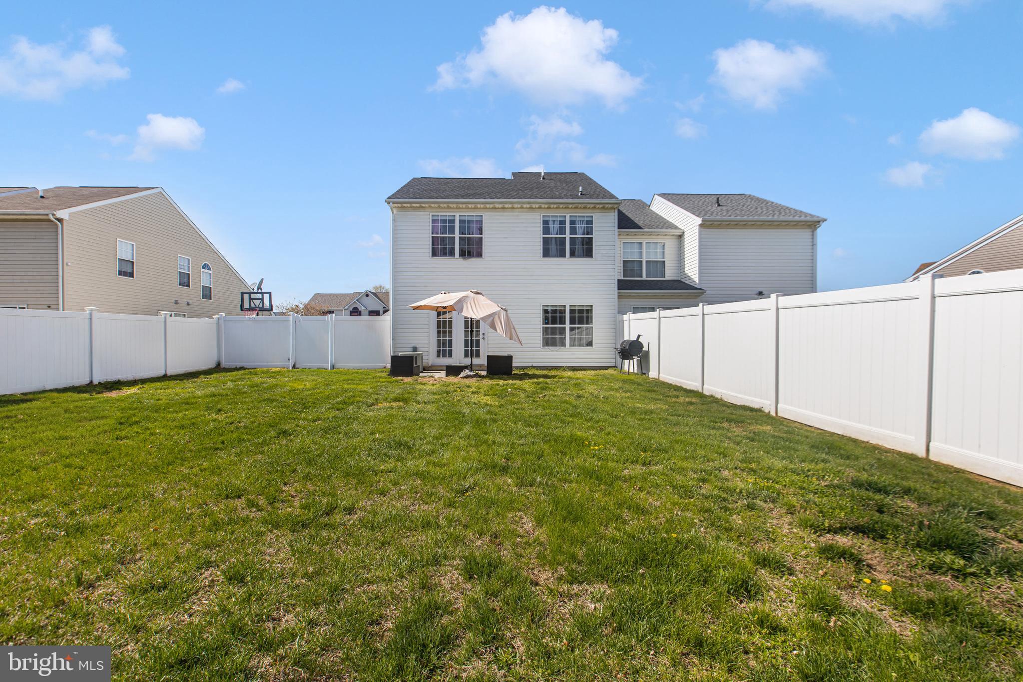 VILLAGE OF WESTOVE - Residential