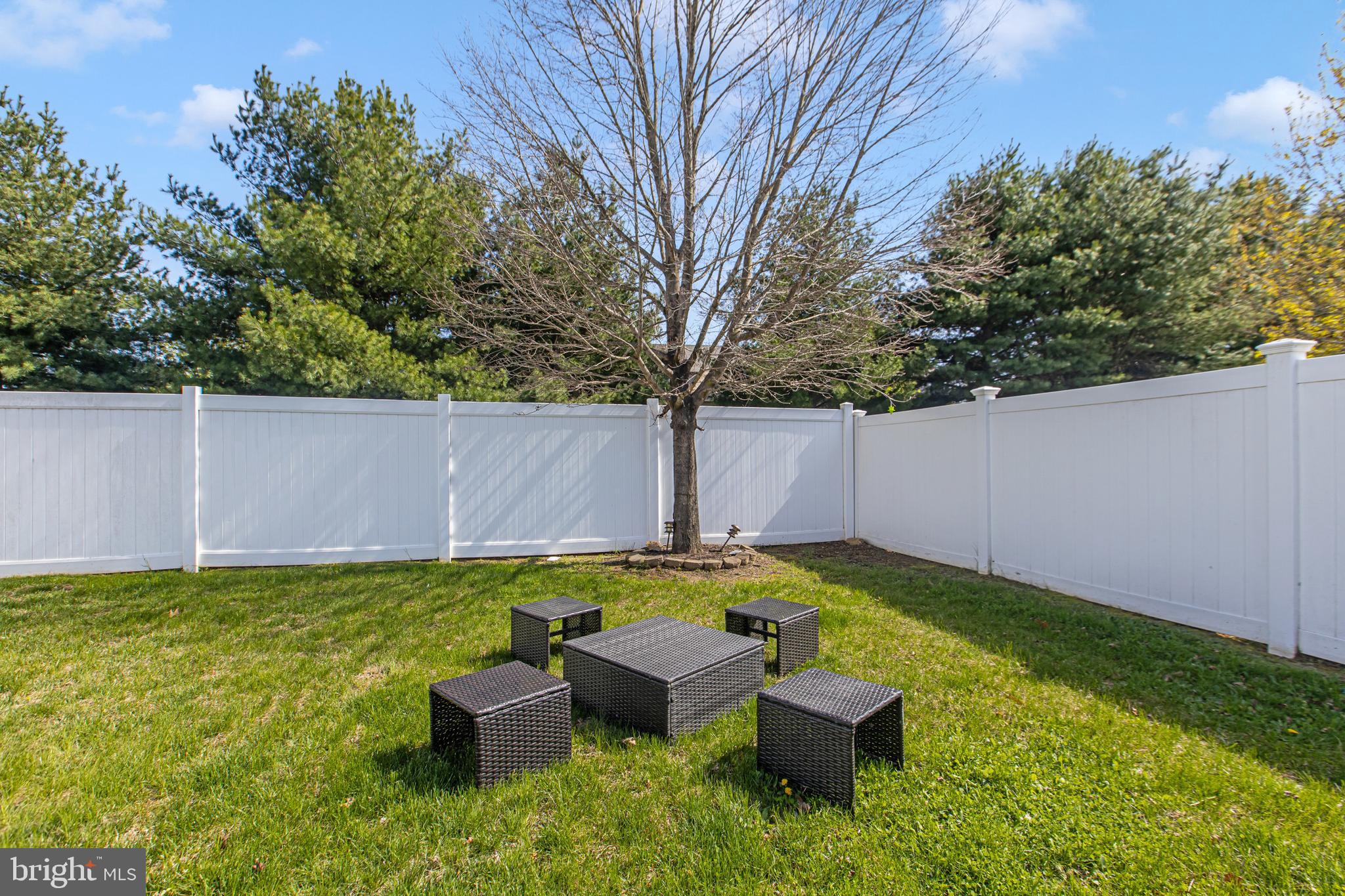 VILLAGE OF WESTOVE - Residential