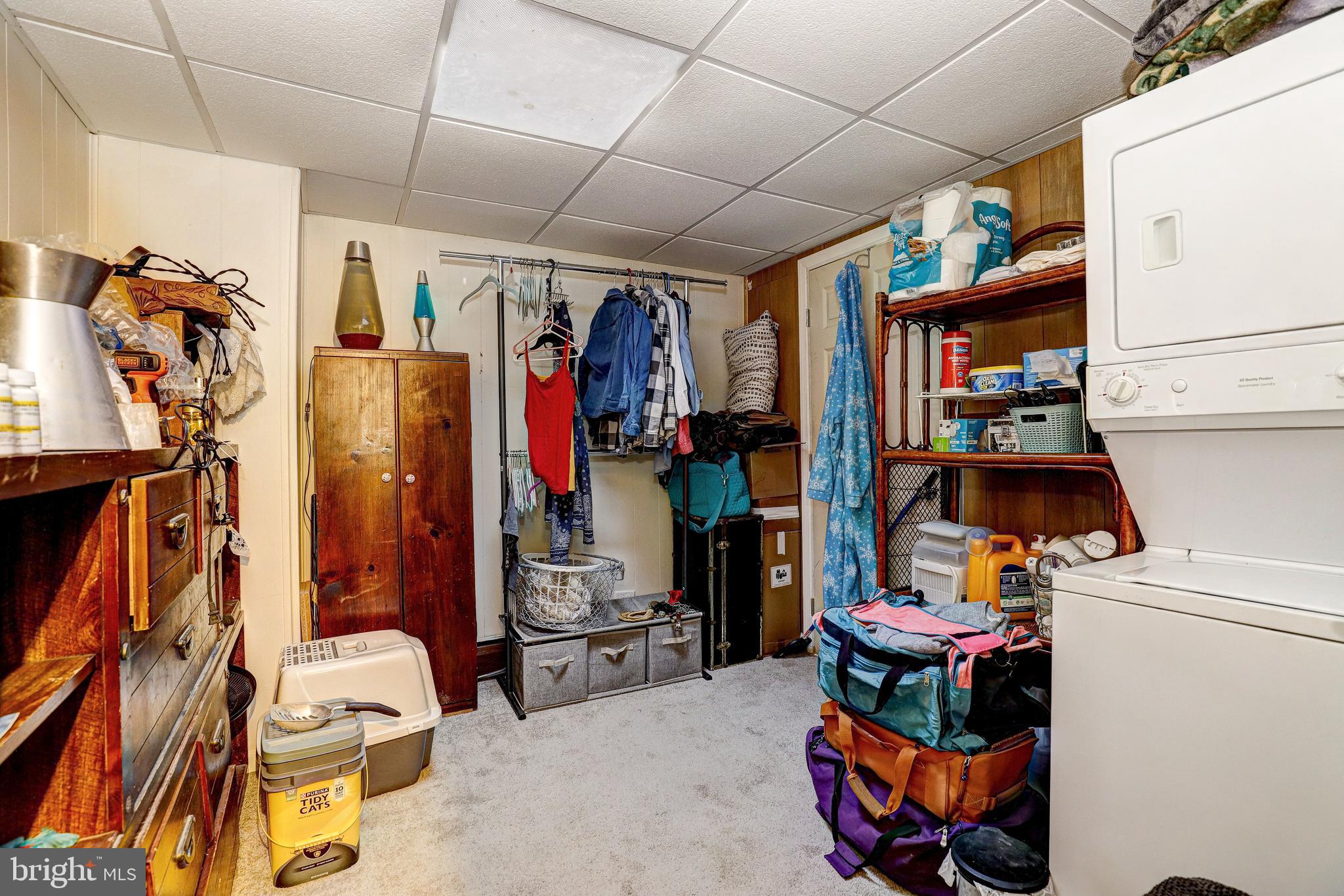 SHIPLEY HILL - Residential