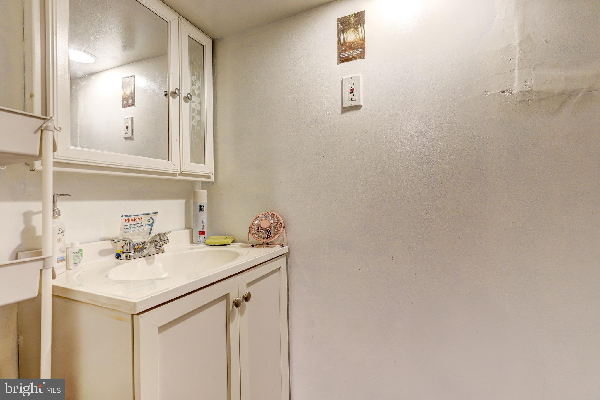 SHIPLEY HILL - Residential