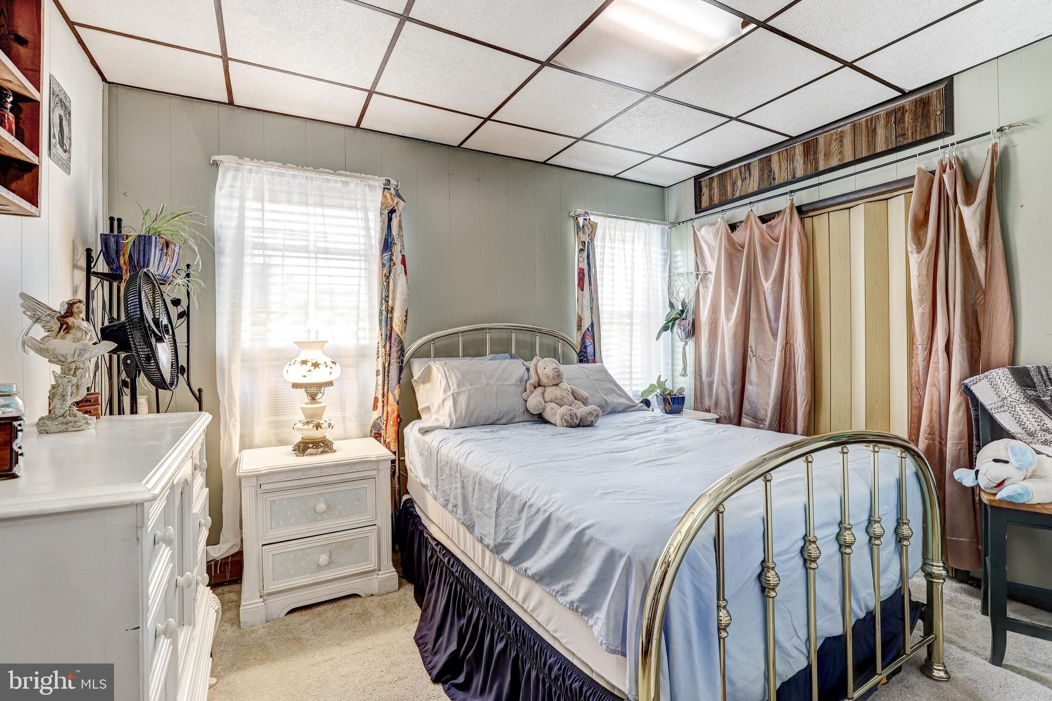 SHIPLEY HILL - Residential