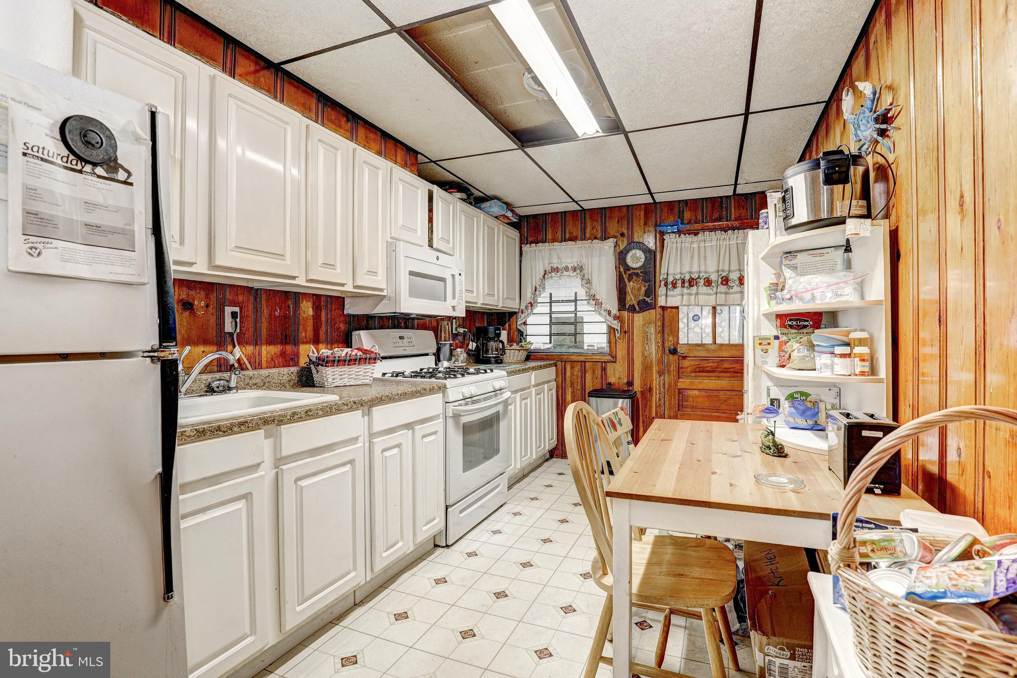 SHIPLEY HILL - Residential