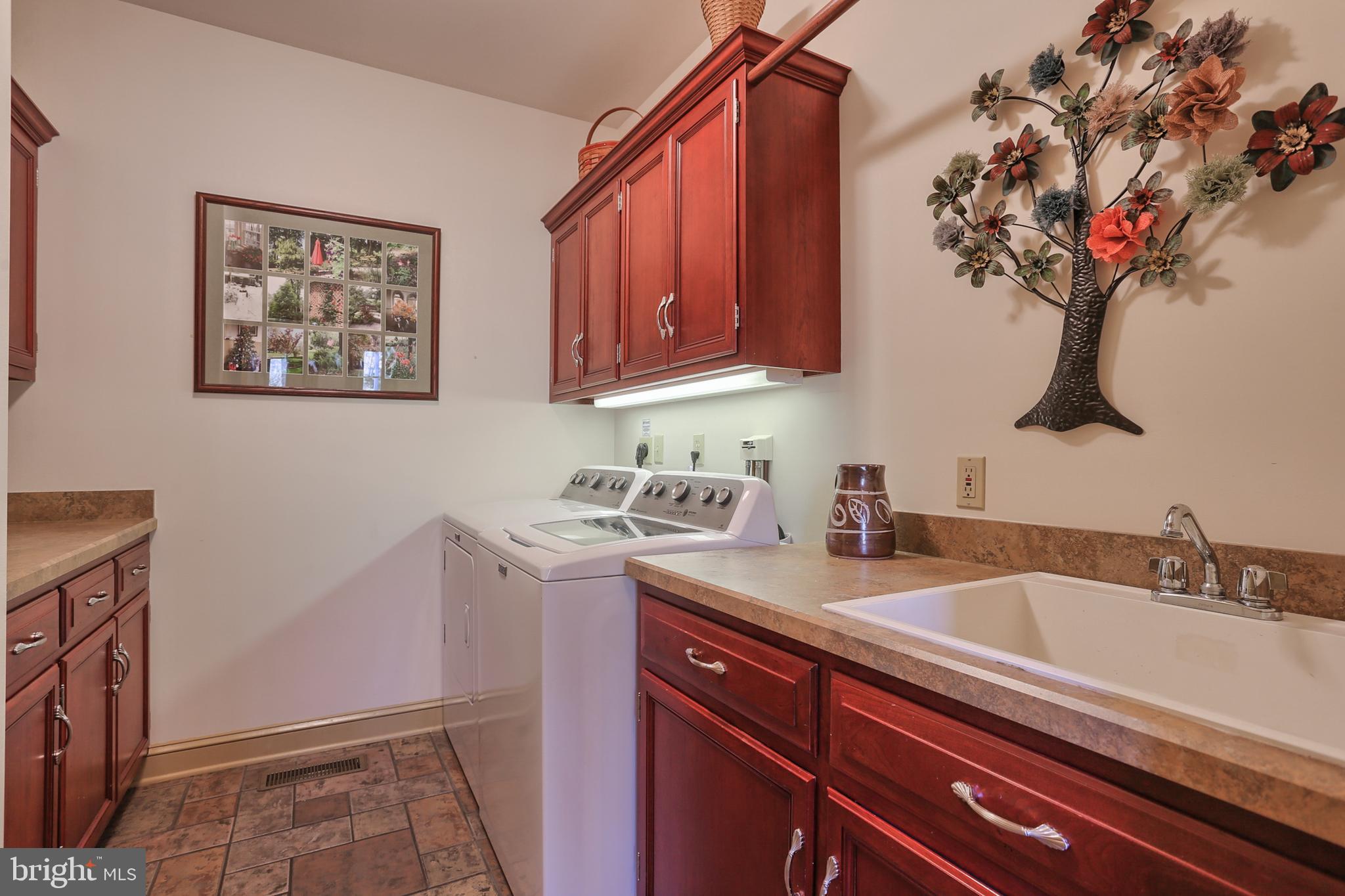 WALTON SPRING HILLS - Residential