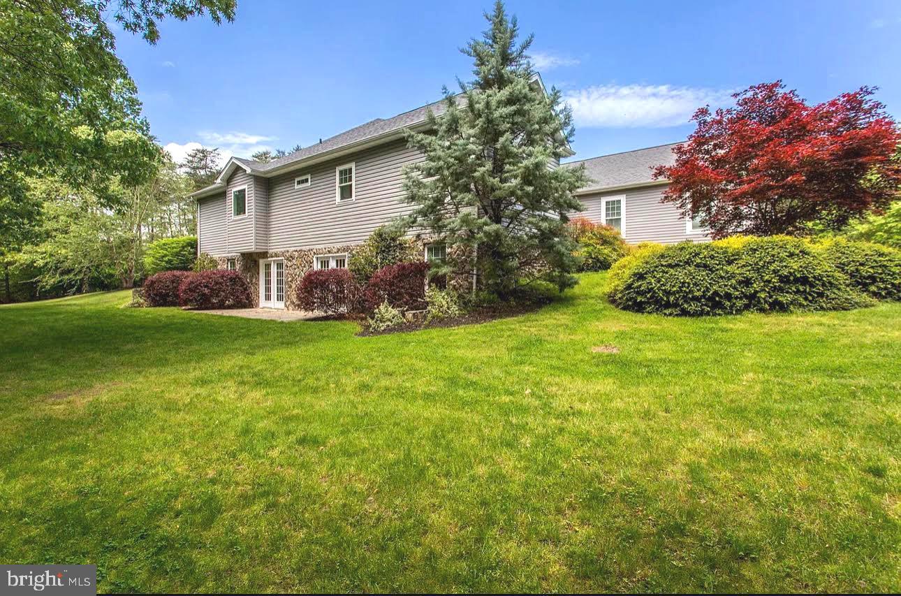 3420 PONDS WOOD COURT
