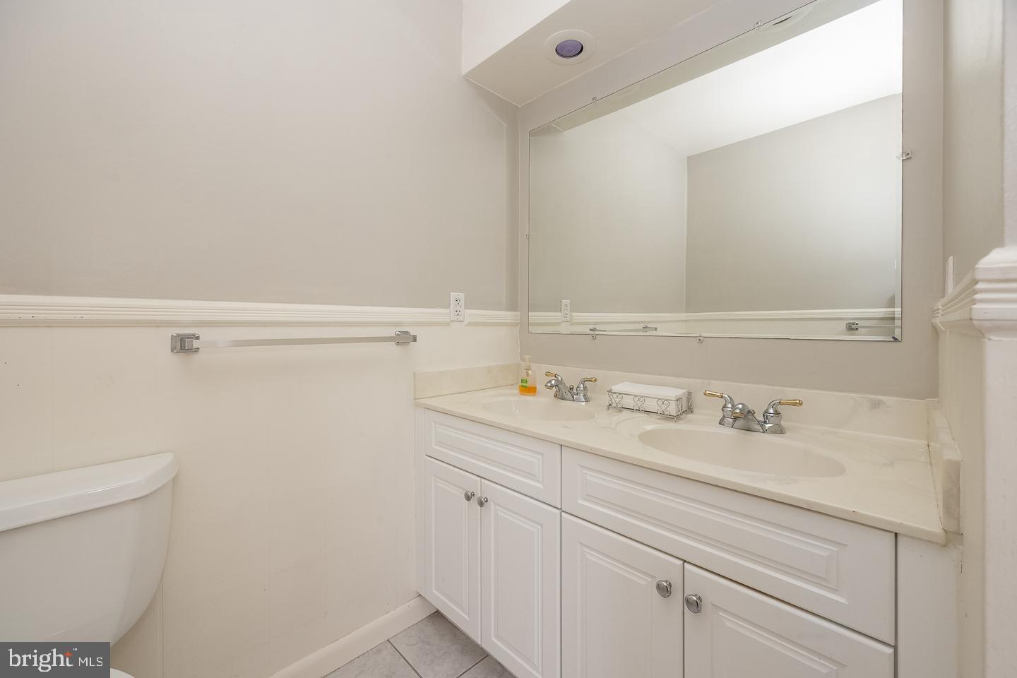 OAKBOURNE PARK - Residential