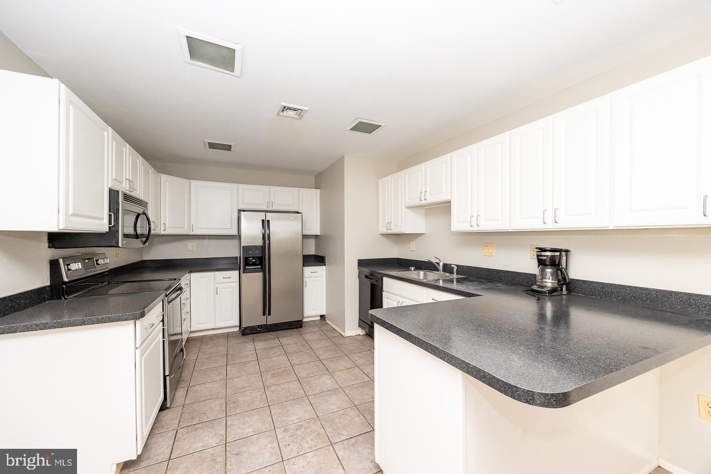 OAKBOURNE PARK - Residential