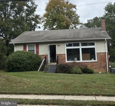 6352 HILLCREST PLACE ALEXANDRIA VA 22312