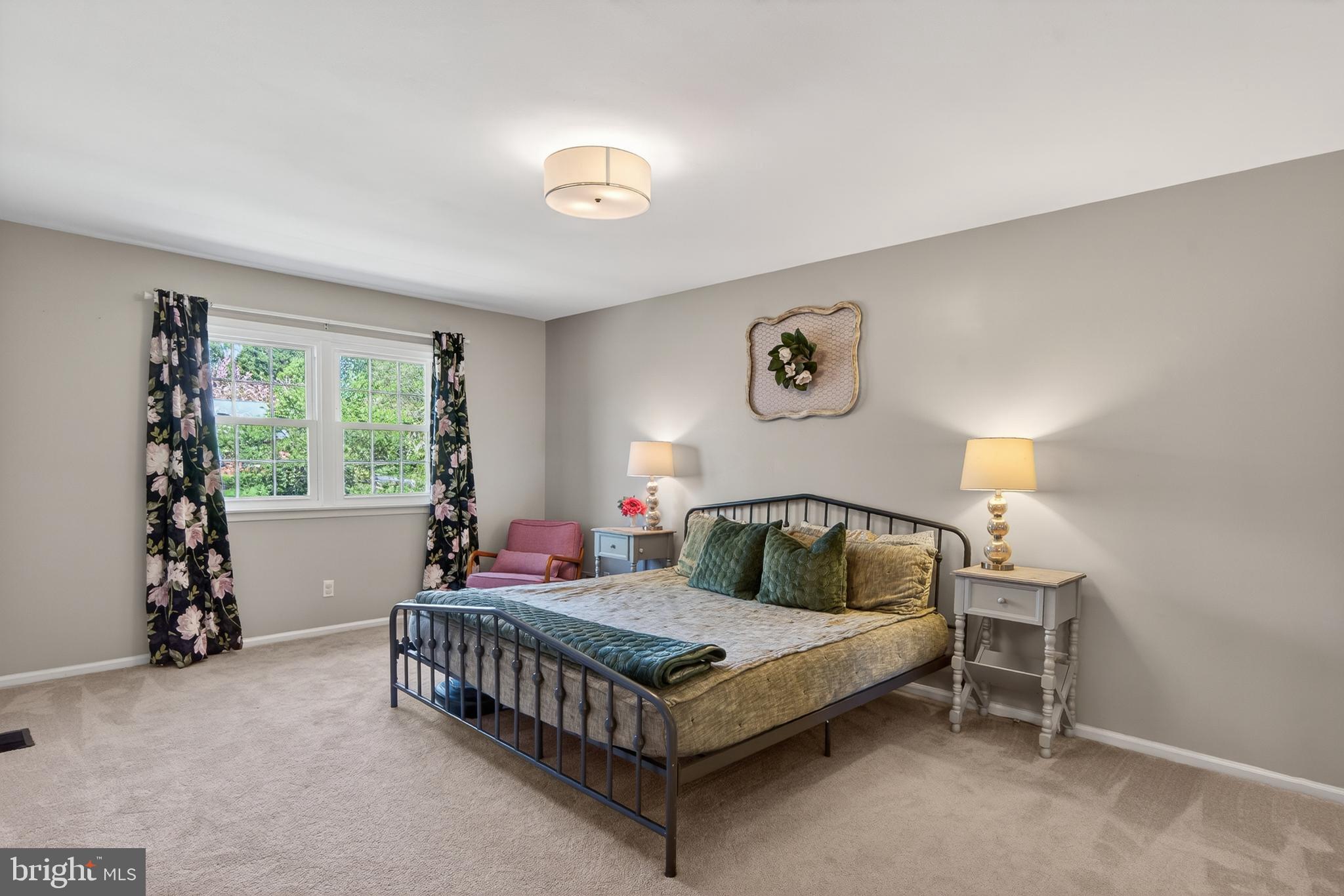 THISTLEBERRY FARMS - Residential