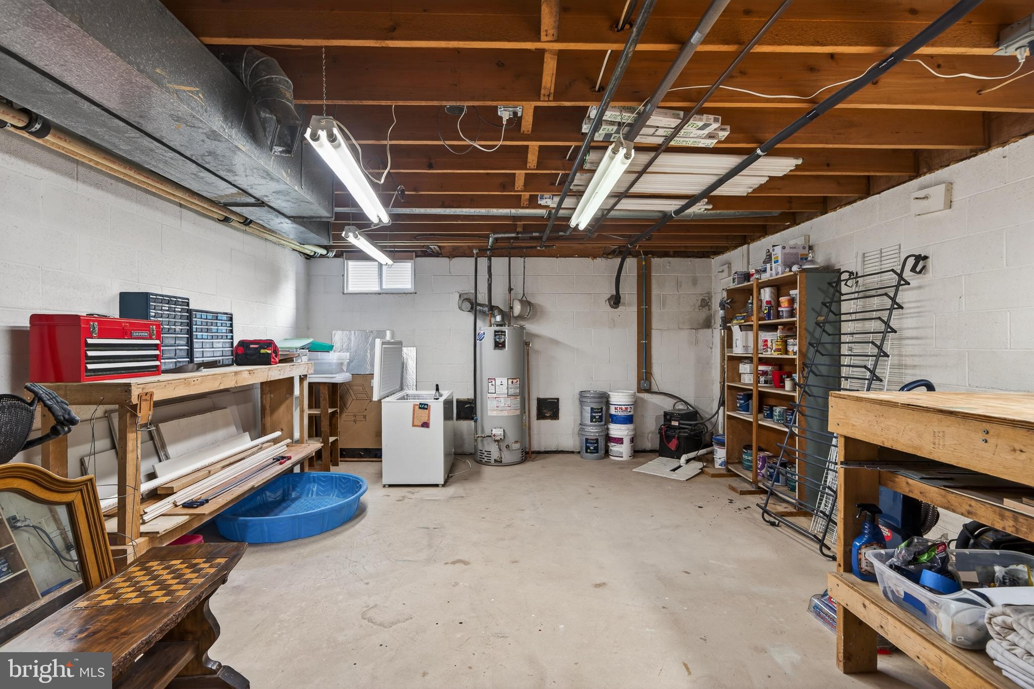 THISTLEBERRY FARMS - Residential