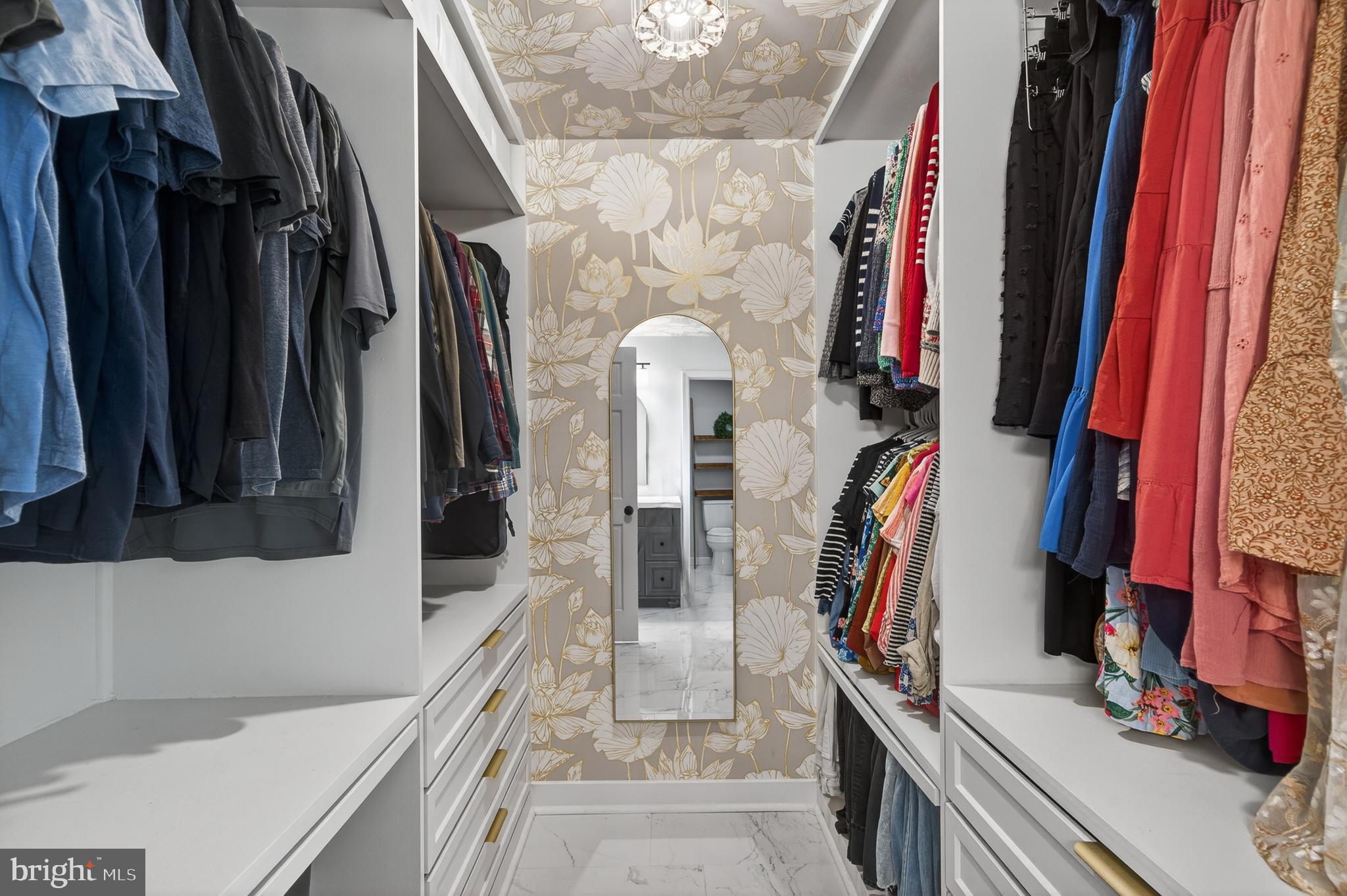 THISTLEBERRY FARMS - Residential