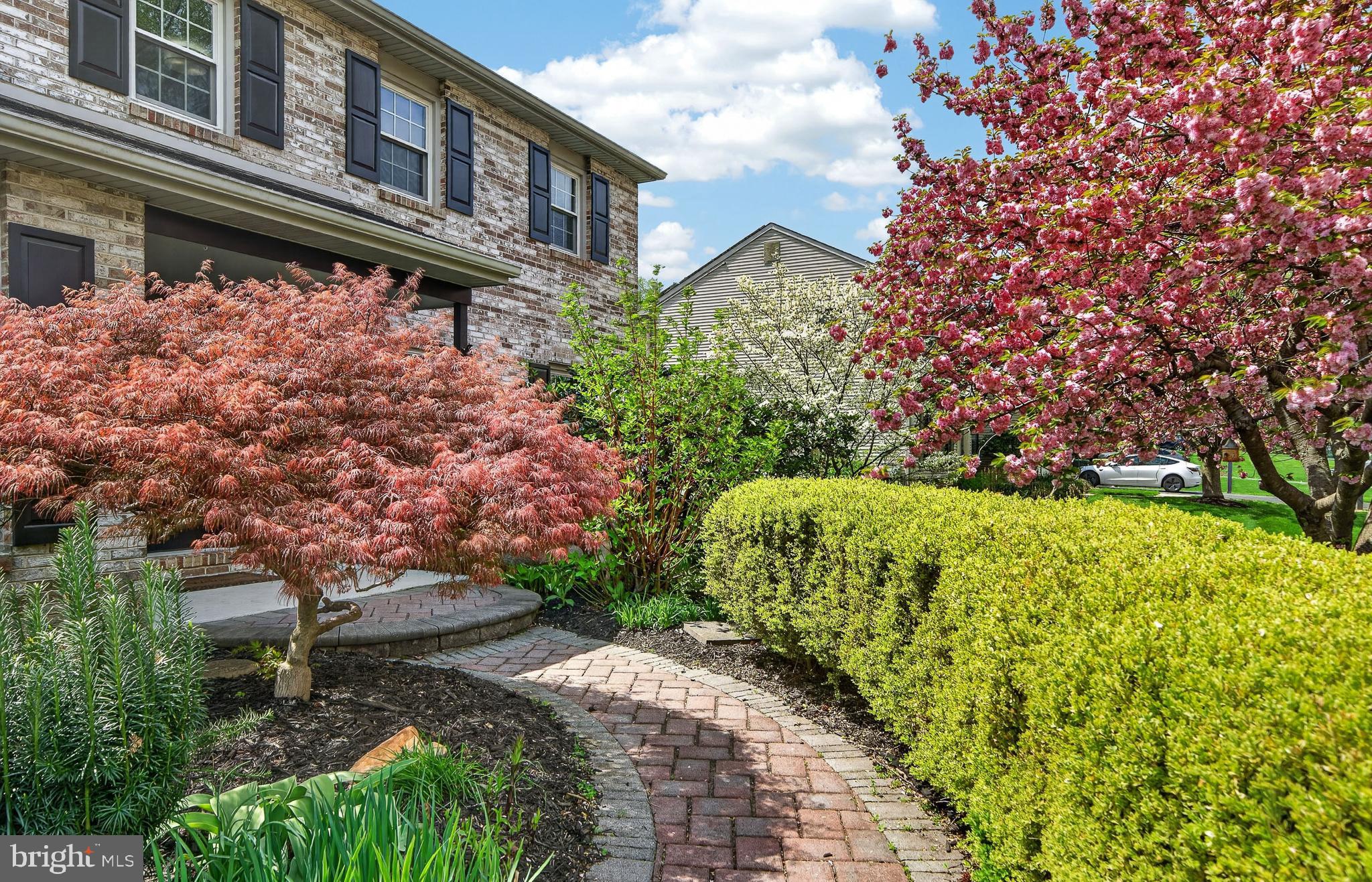 THISTLEBERRY FARMS - Residential