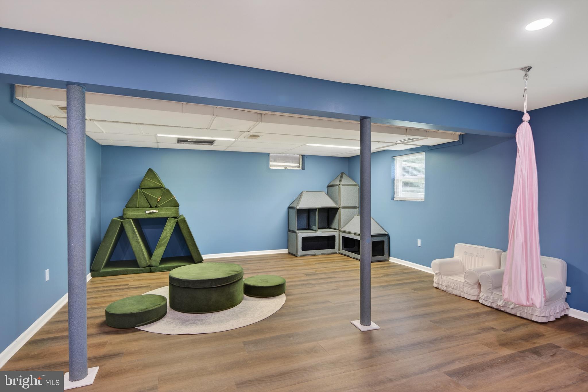 THISTLEBERRY FARMS - Residential