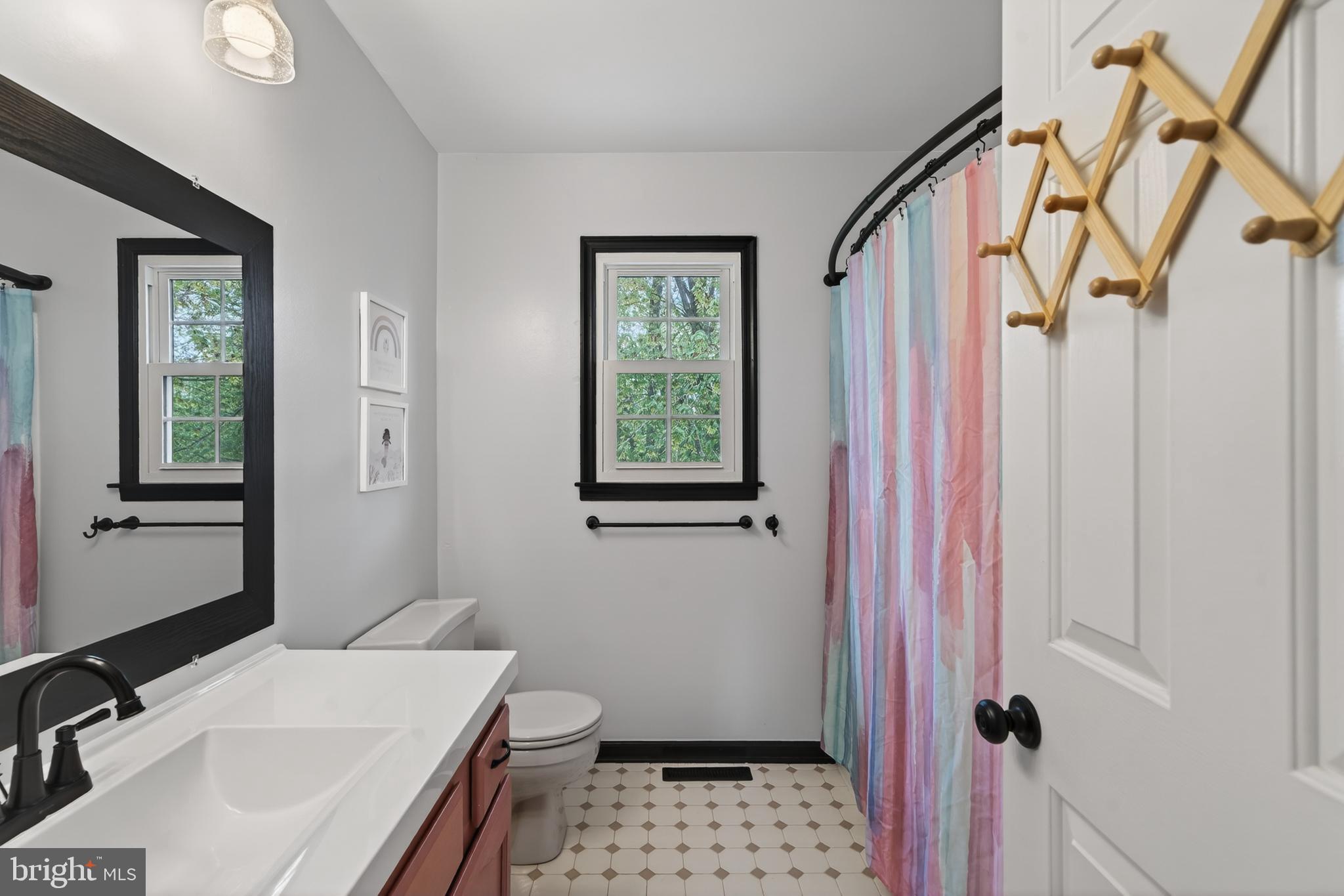 THISTLEBERRY FARMS - Residential