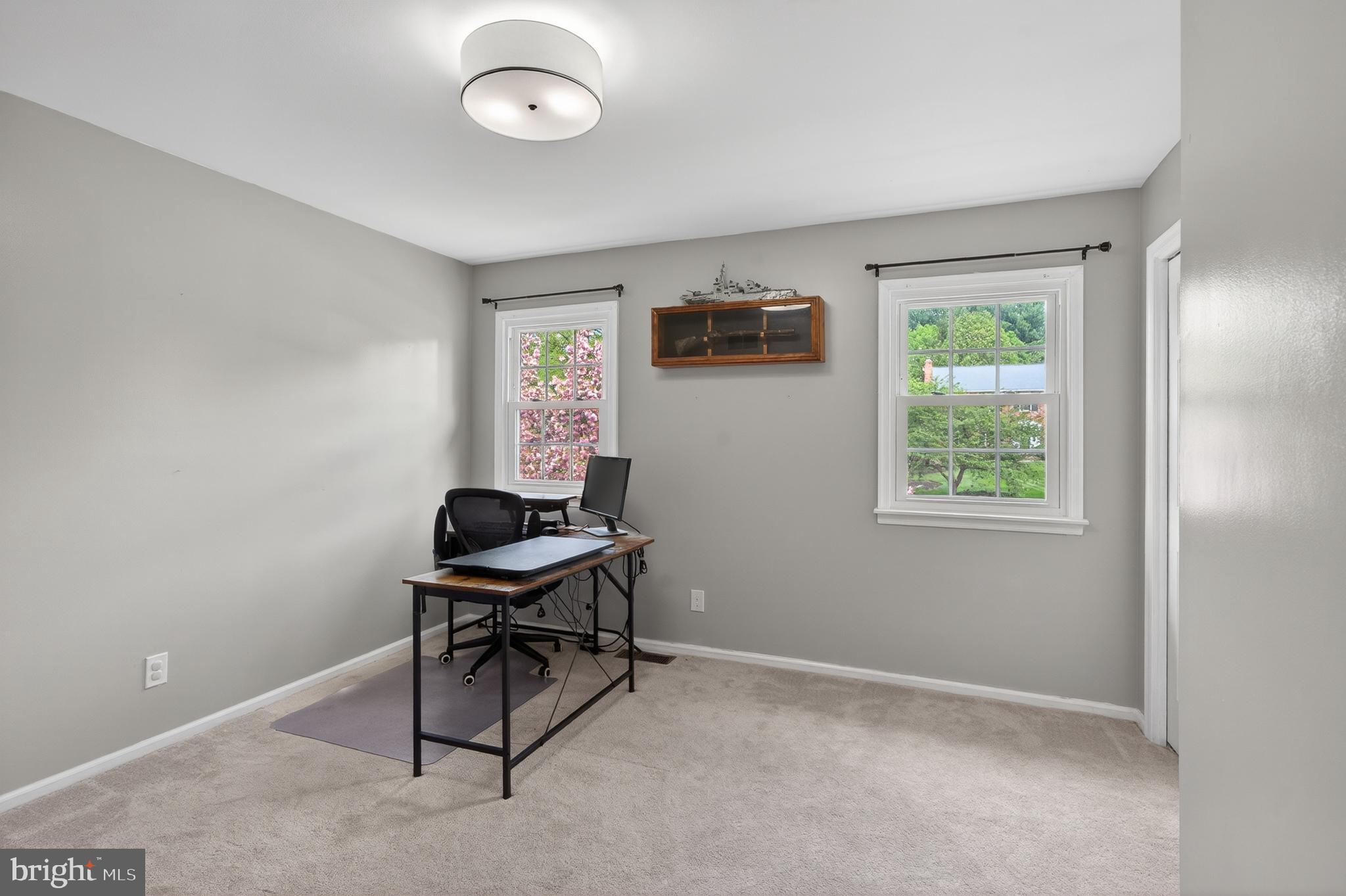 THISTLEBERRY FARMS - Residential