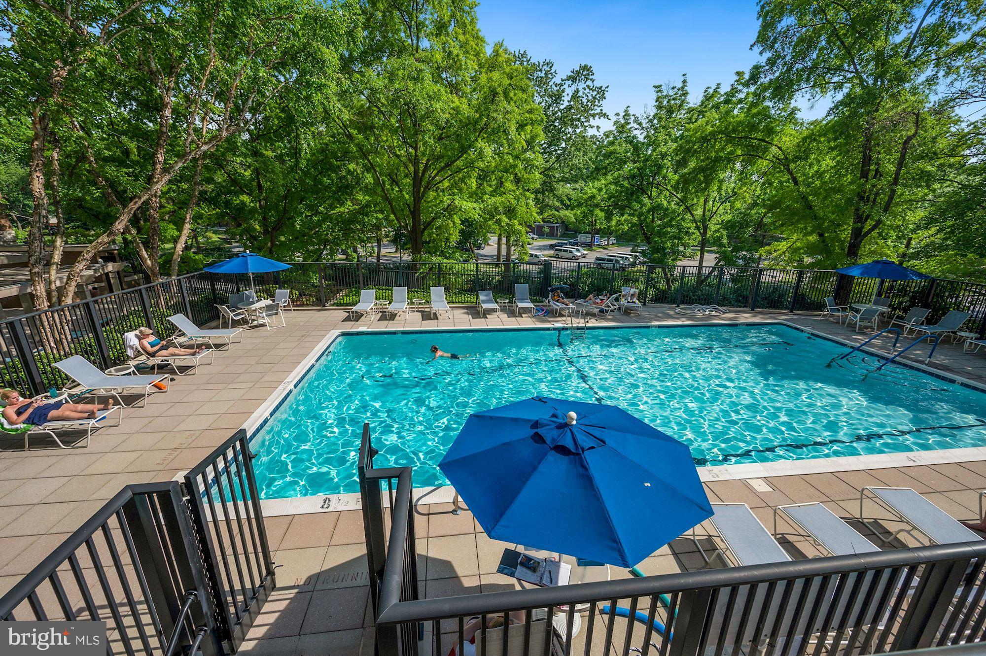 CHEVY CHASE - Residential