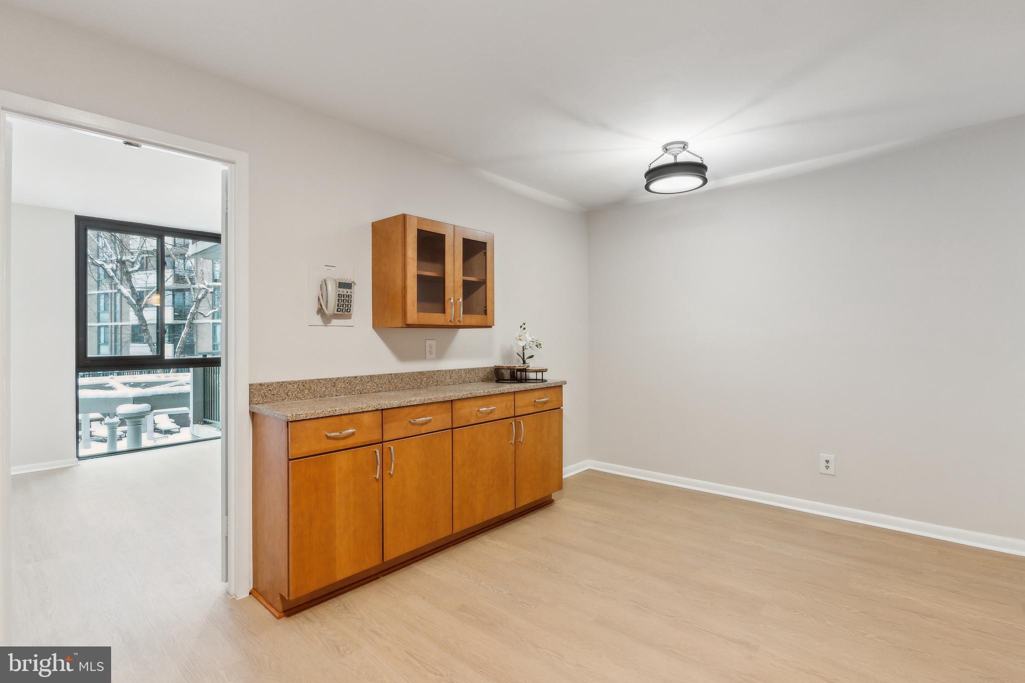 CHEVY CHASE - Residential