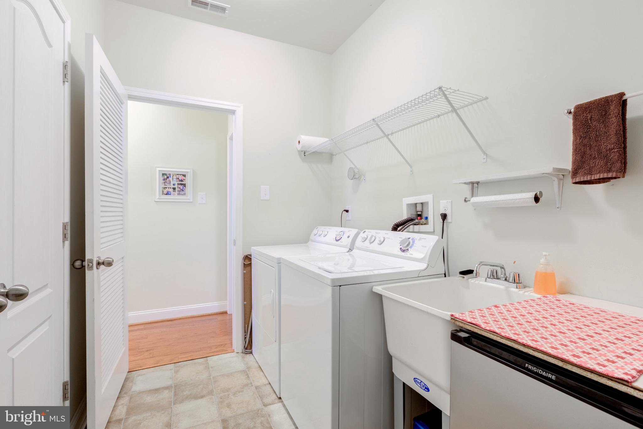 VILLAGES AT HILLVIEW - Residential