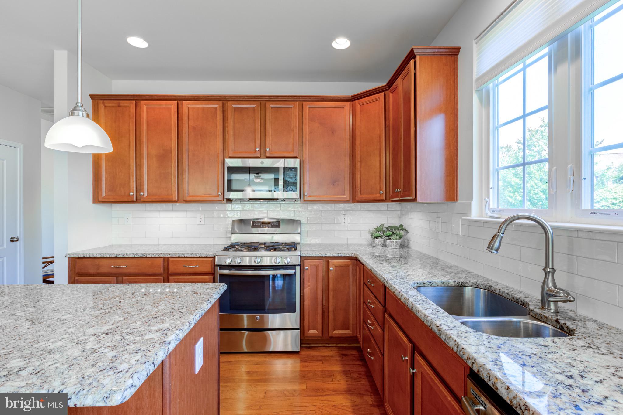 VILLAGES AT HILLVIEW - Residential